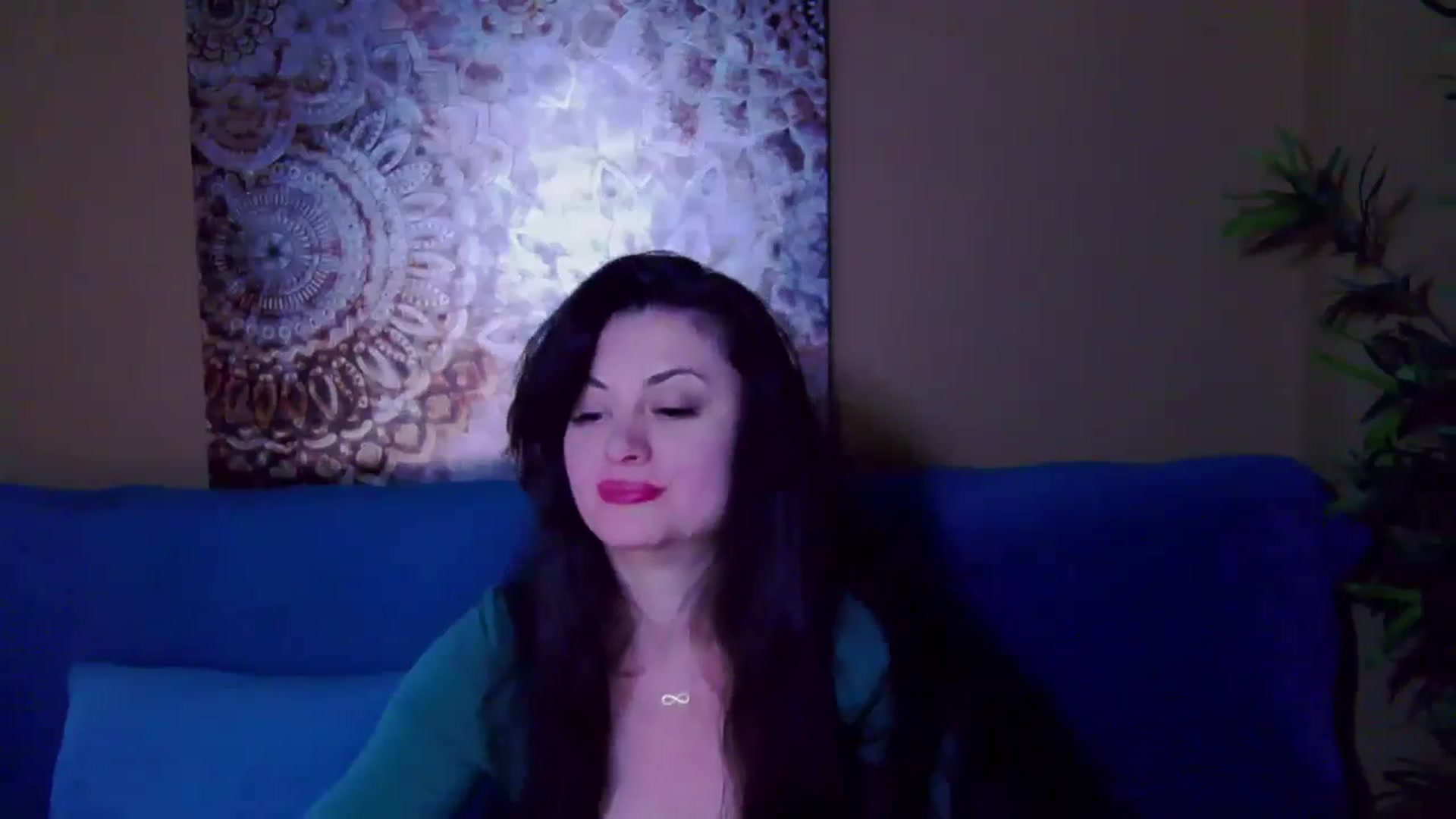 Gallery image thumbnail from ForeverChic's myfreecams stream on, 11/13/2024, 11:20 image 7 of 20