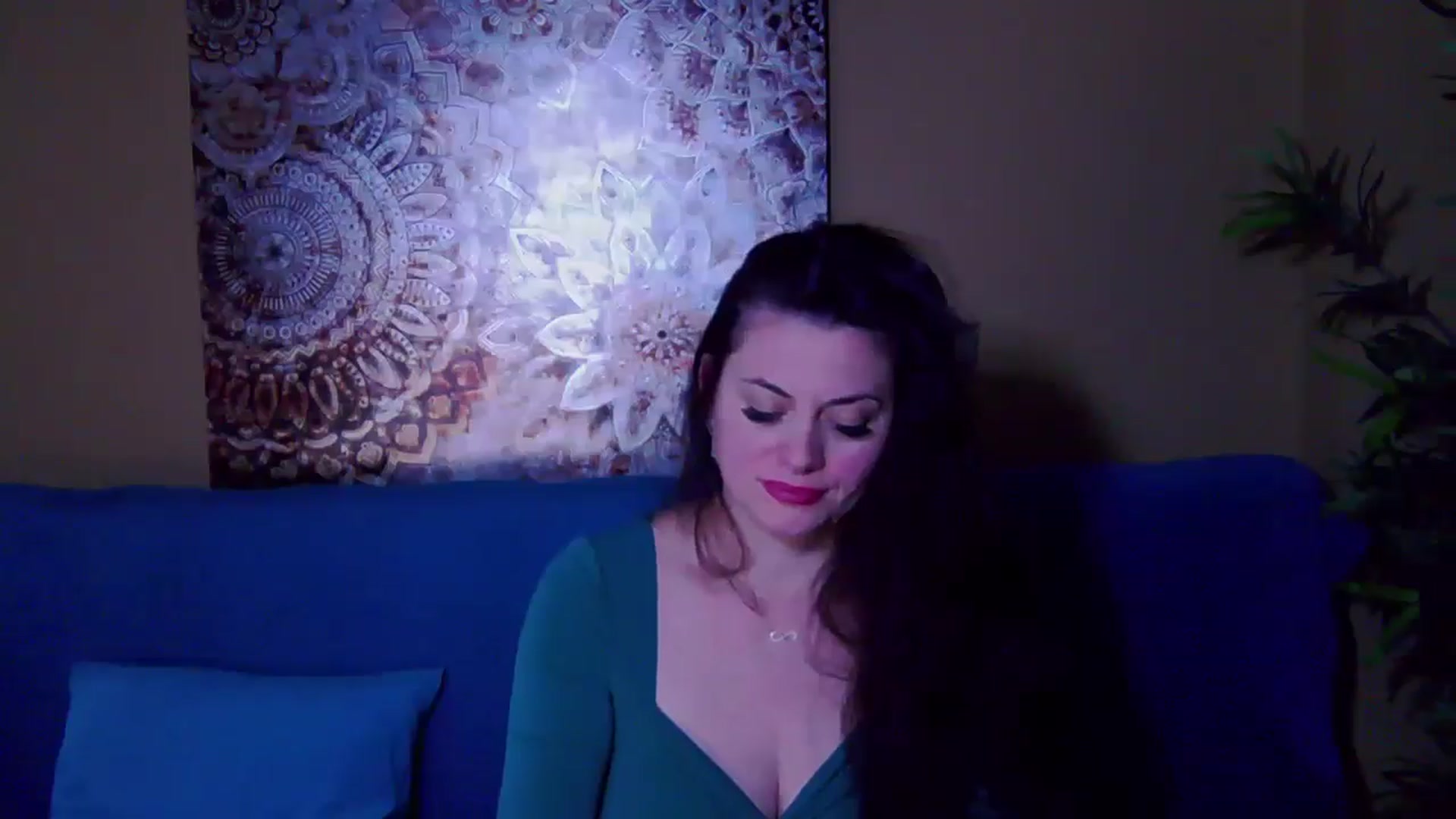 Gallery image thumbnail from ForeverChic's myfreecams stream on, 11/13/2024, 11:20 image 8 of 20