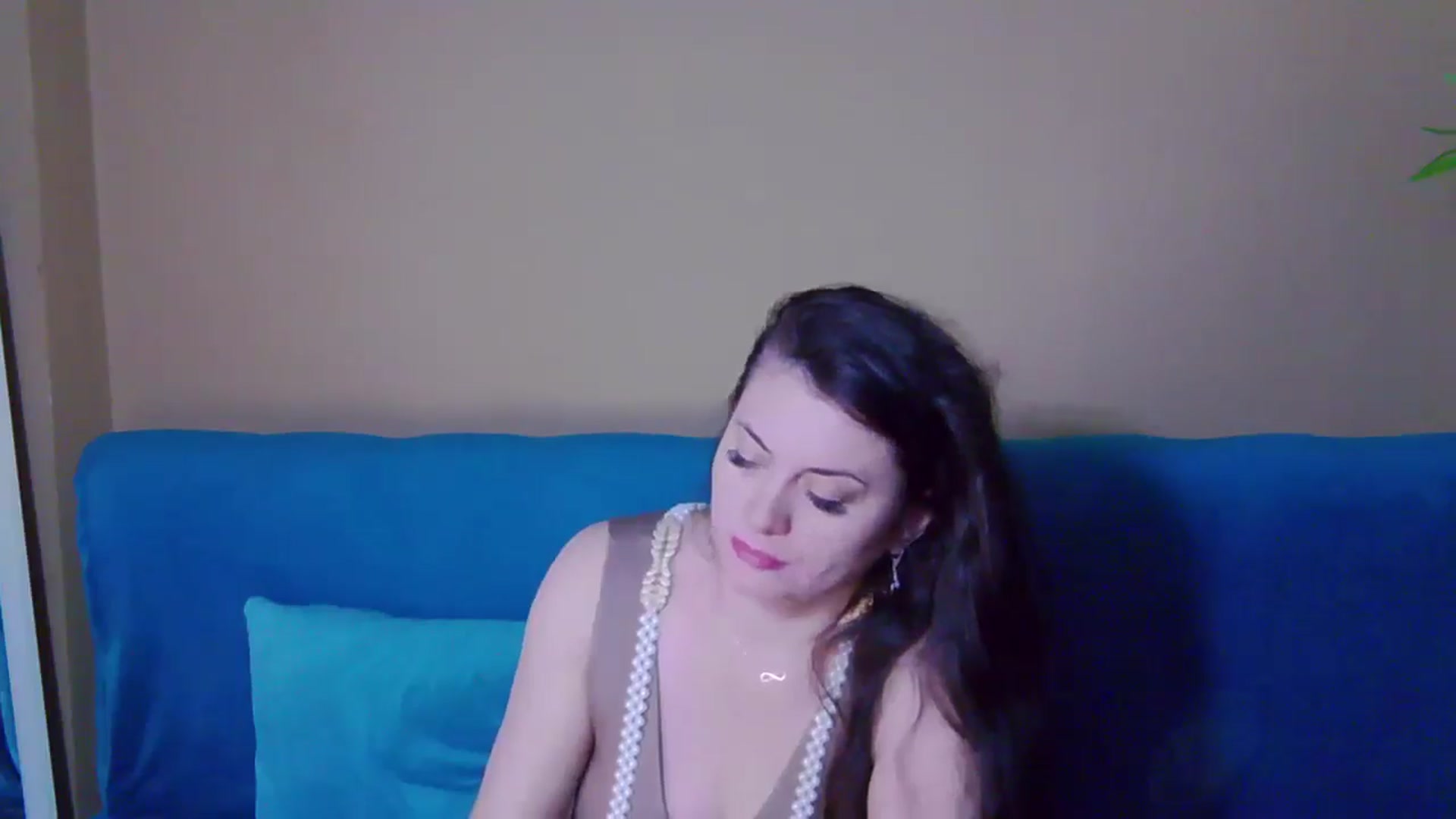 Gallery image thumbnail from ForeverChic's myfreecams stream on, 11/17/2024, 09:35 image 18 of 20