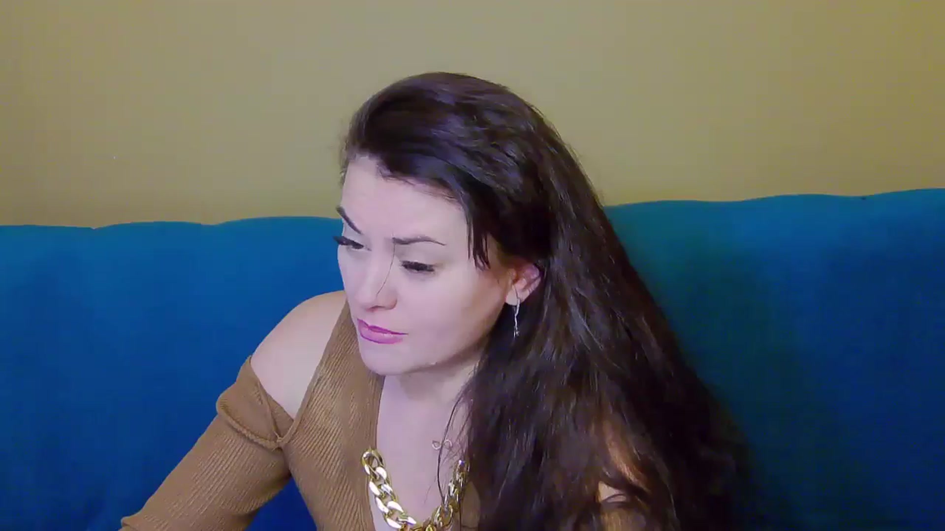 Gallery image thumbnail from ForeverChic's myfreecams stream on, 11/20/2024, 10:45 image 8 of 20