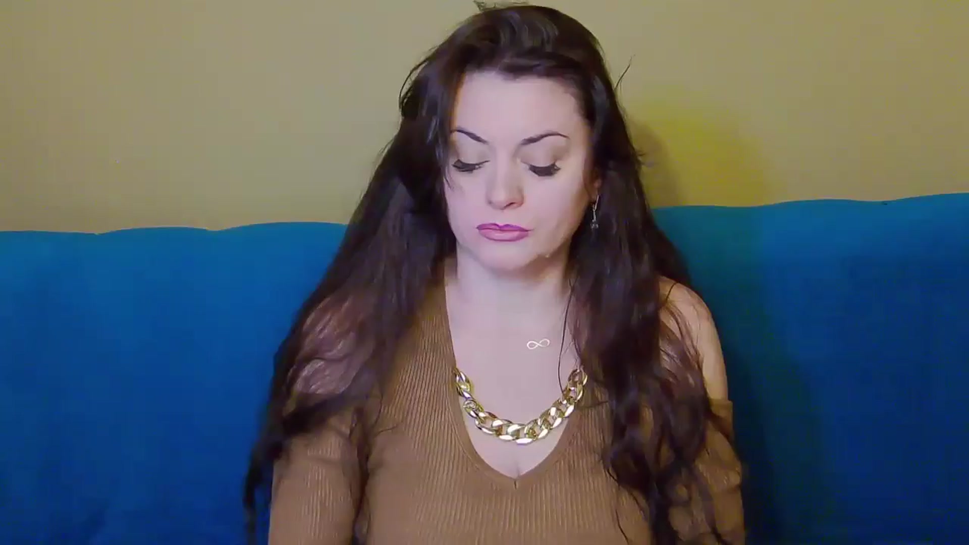 Gallery image thumbnail from ForeverChic's myfreecams stream on, 11/20/2024, 10:45 image 12 of 20