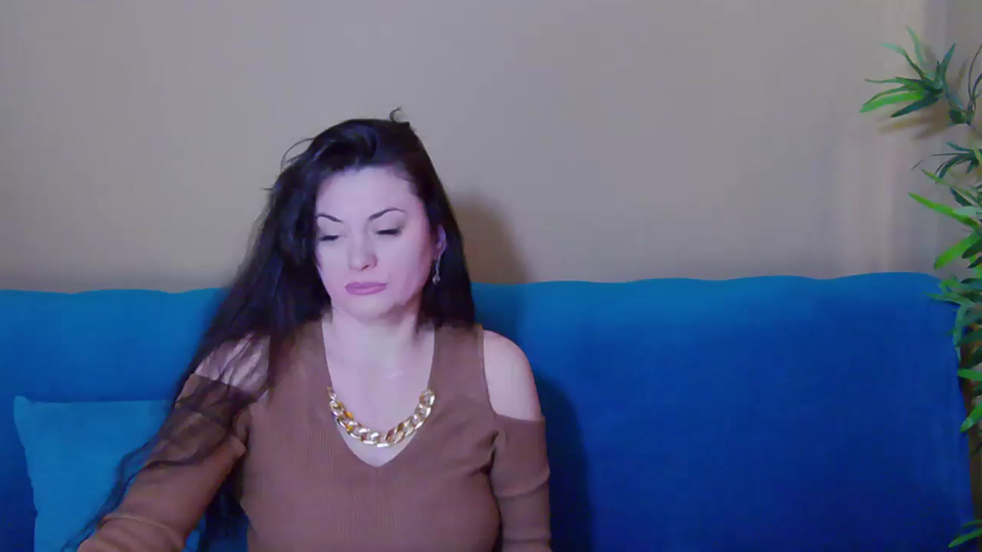Gallery image thumbnail from ForeverChic's myfreecams stream on, 11/20/2024, 12:21 image 16 of 20