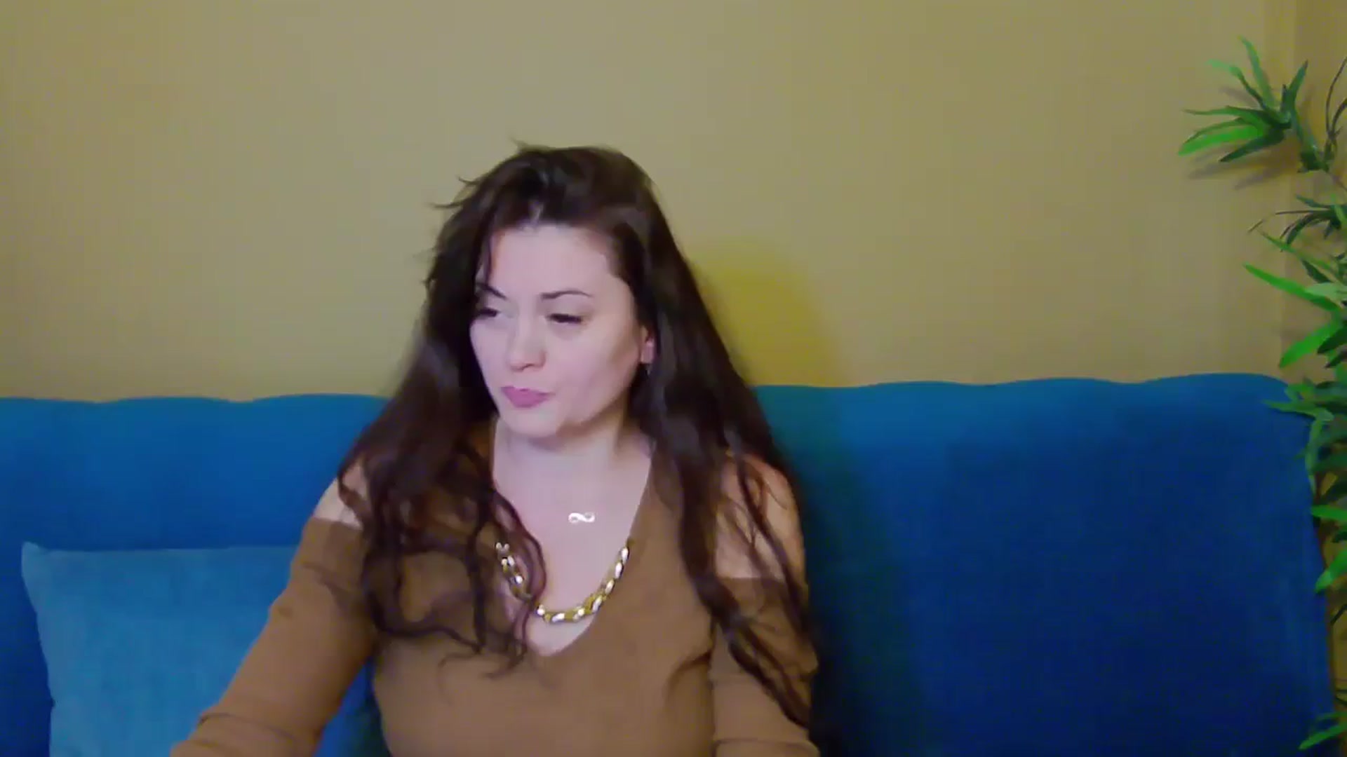 Gallery image thumbnail from ForeverChic's myfreecams stream on, 11/20/2024, 12:21 image 7 of 20