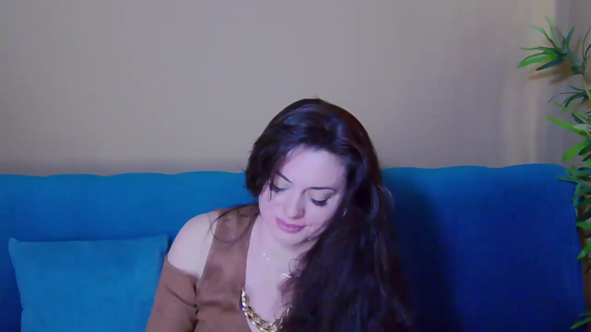 Gallery image thumbnail from ForeverChic's myfreecams stream on, 11/20/2024, 12:21 image 18 of 20
