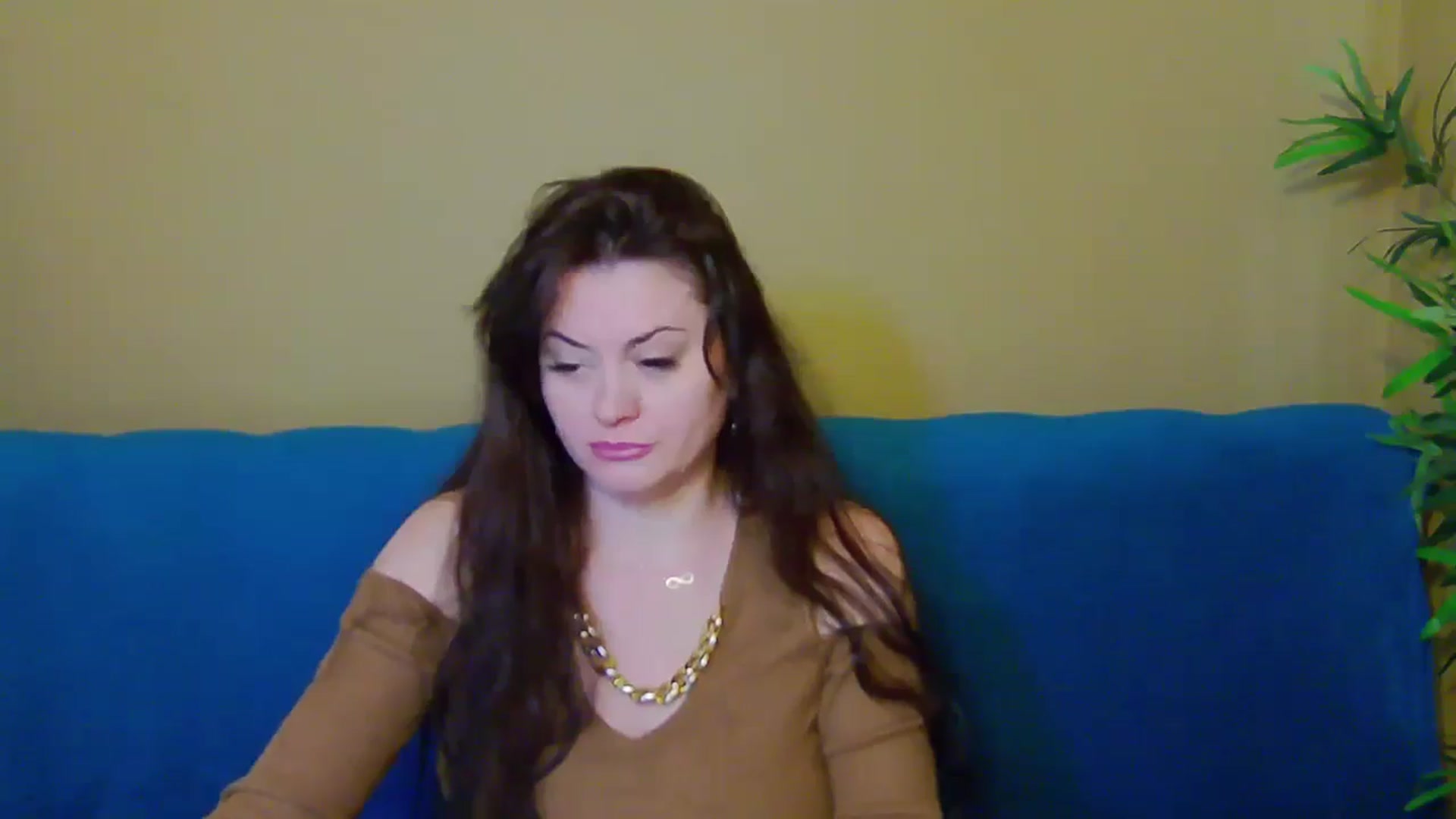 Gallery image thumbnail from ForeverChic's myfreecams stream on, 11/20/2024, 12:21 image 3 of 20
