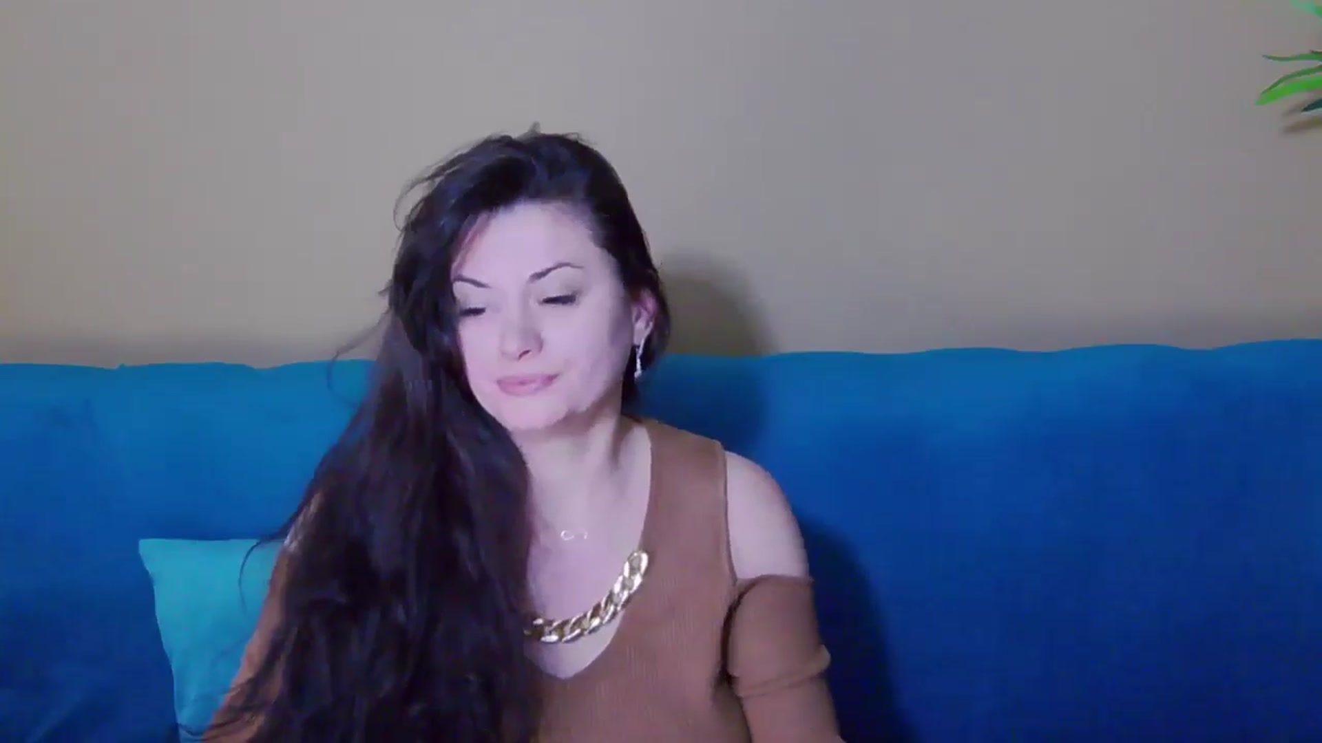 Gallery image thumbnail from ForeverChic's myfreecams stream on, 11/20/2024, 14:18 image 10 of 20