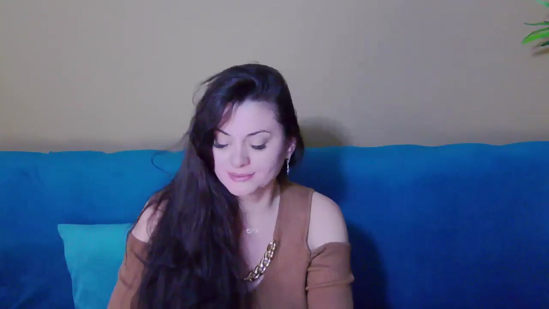 Gallery image thumbnail from ForeverChic's myfreecams stream on, 11/20/2024, 14:18 image 13 of 20