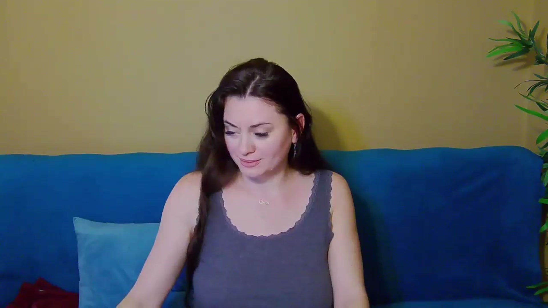 Gallery image thumbnail from ForeverChic's myfreecams stream on, 11/21/2024, 12:38 image 10 of 20