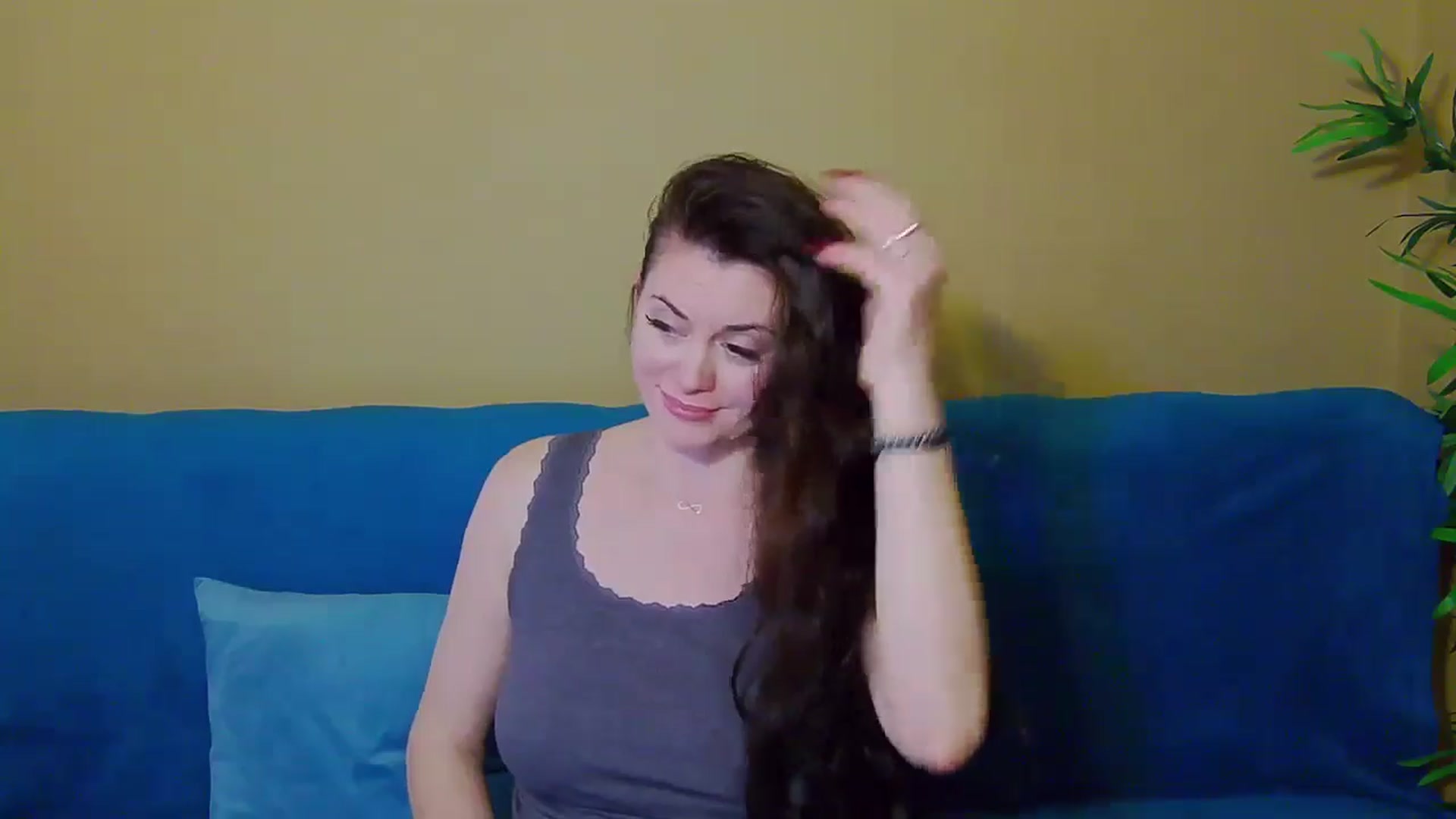 Gallery image thumbnail from ForeverChic's myfreecams stream on, 11/21/2024, 12:38 image 11 of 20