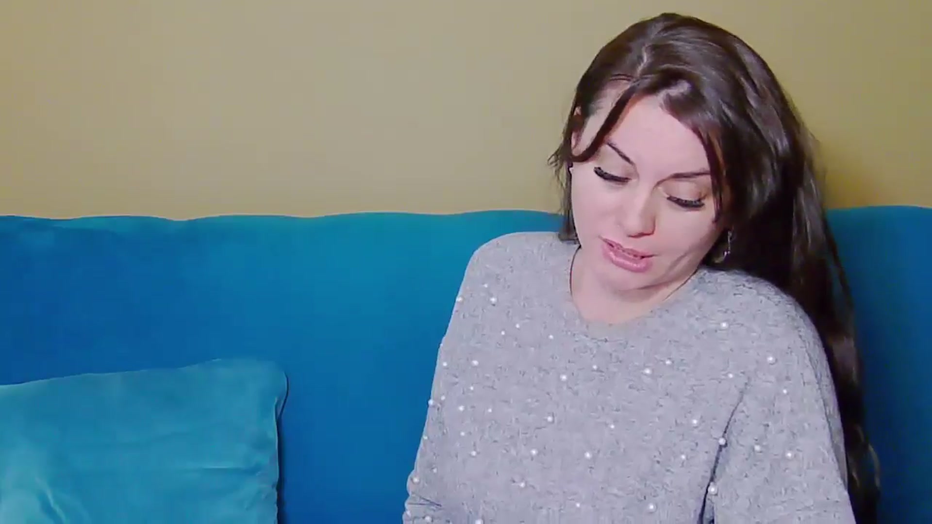 Gallery image thumbnail from ForeverChic's myfreecams stream on, 11/25/2024, 16:44 image 16 of 20