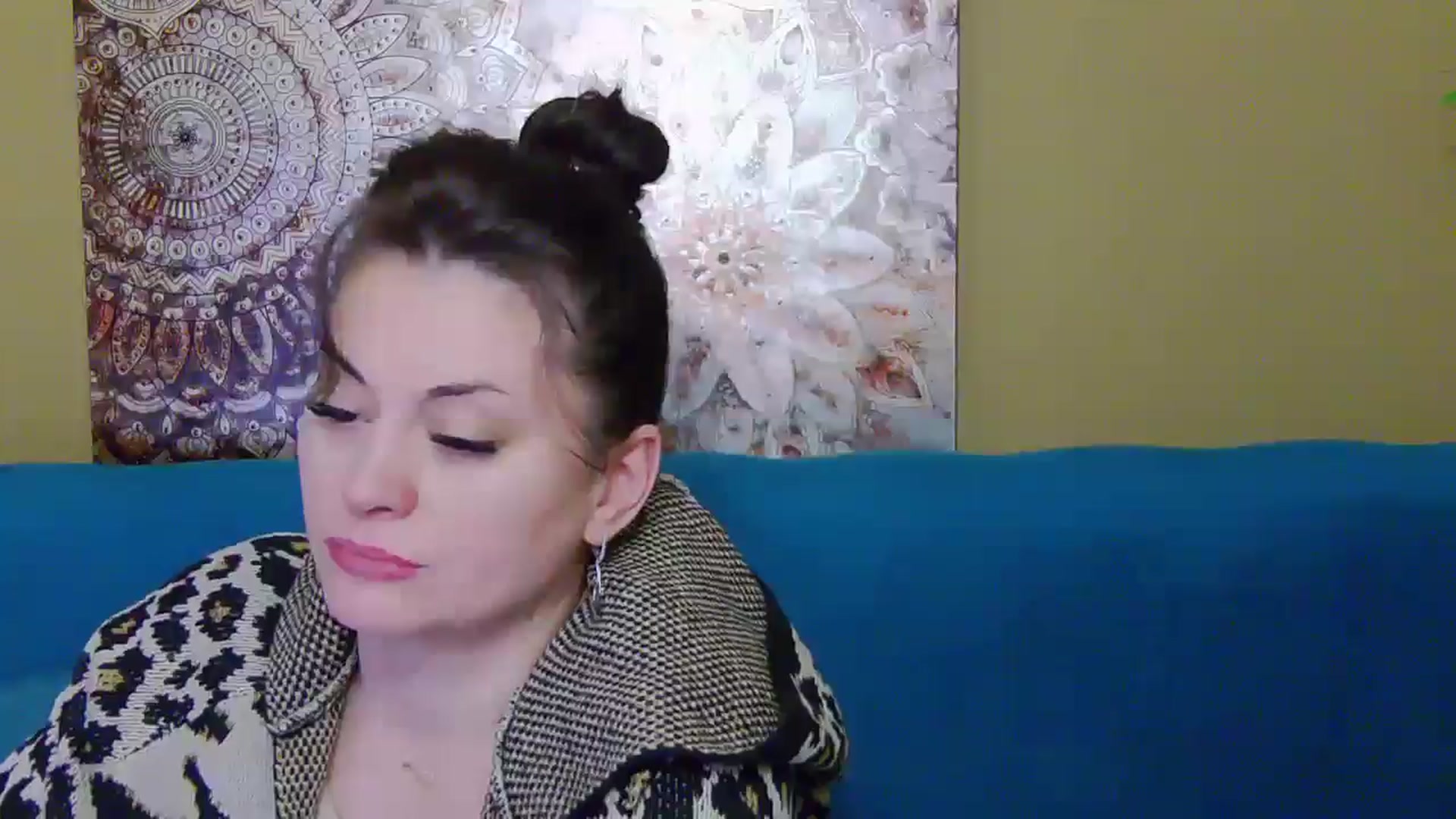 Gallery image thumbnail from ForeverChic's myfreecams stream on, 11/30/2024, 08:47 image 12 of 20
