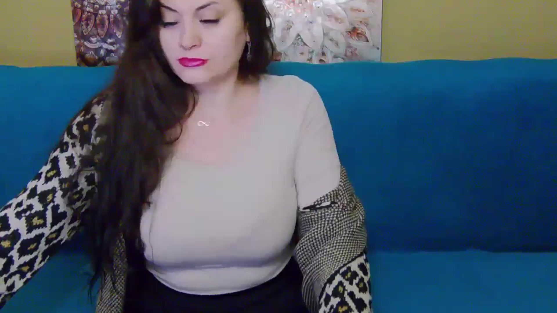 Gallery image thumbnail from ForeverChic's myfreecams stream on, 11/30/2024, 11:34 image 6 of 20