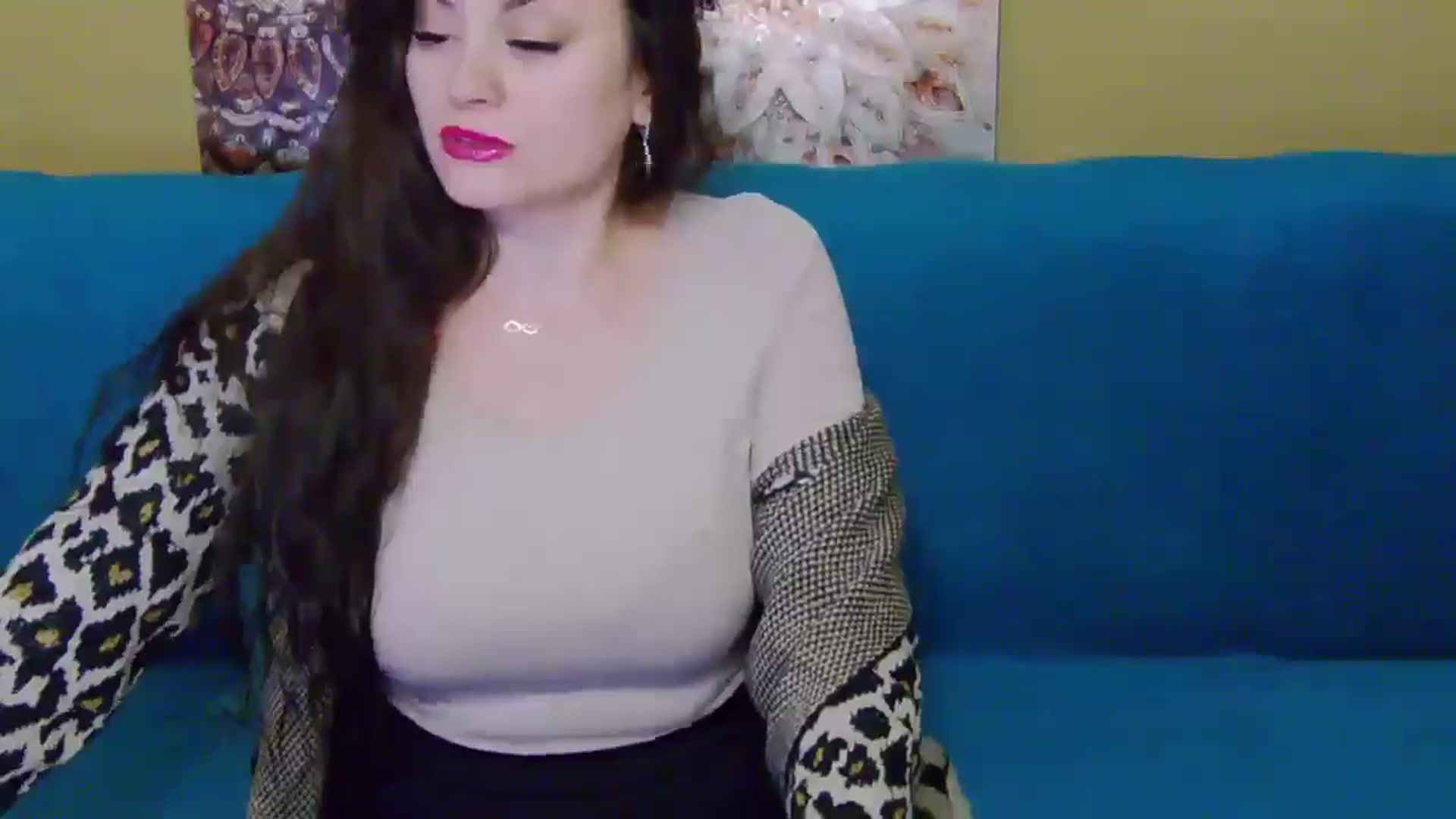 Gallery image thumbnail from ForeverChic's myfreecams stream on, 11/30/2024, 11:34 image 5 of 20