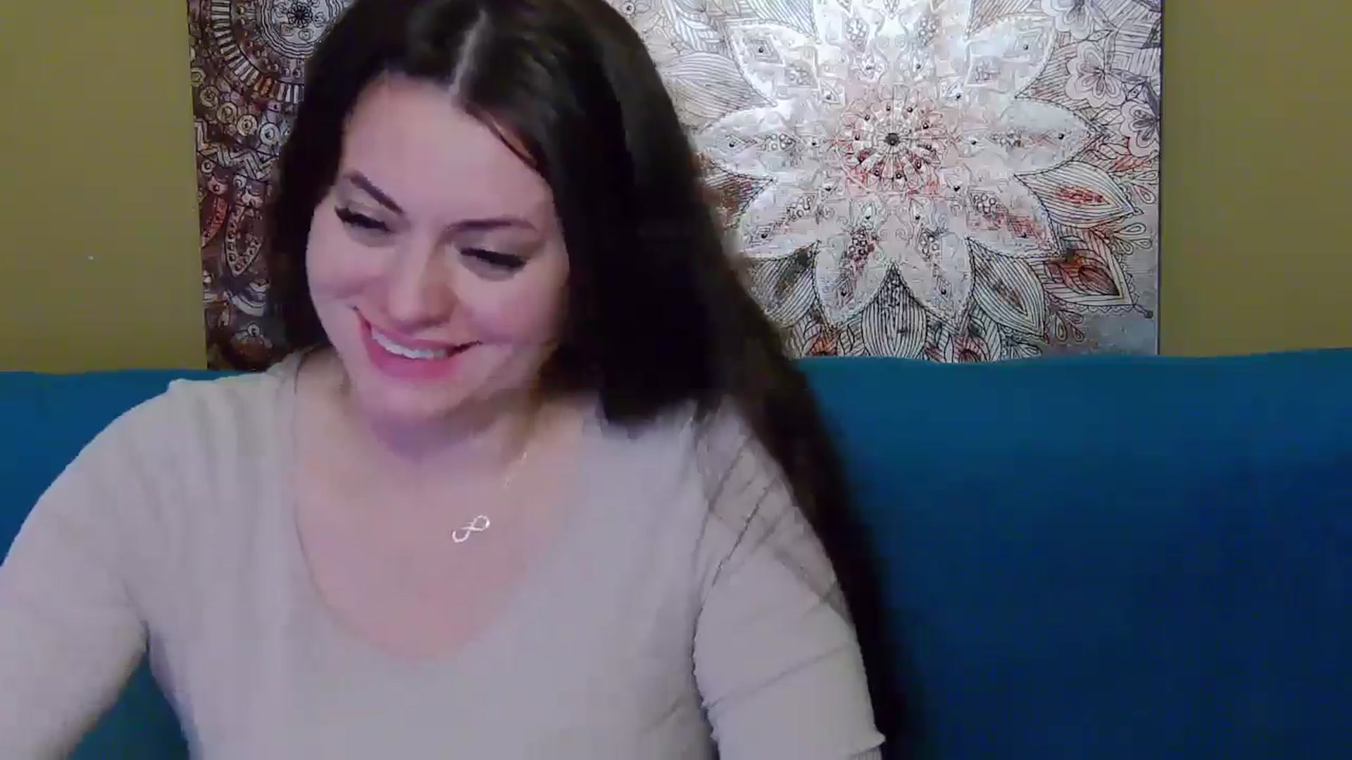 Gallery image thumbnail from ForeverChic's myfreecams stream on, 11/30/2024, 13:27 image 17 of 20
