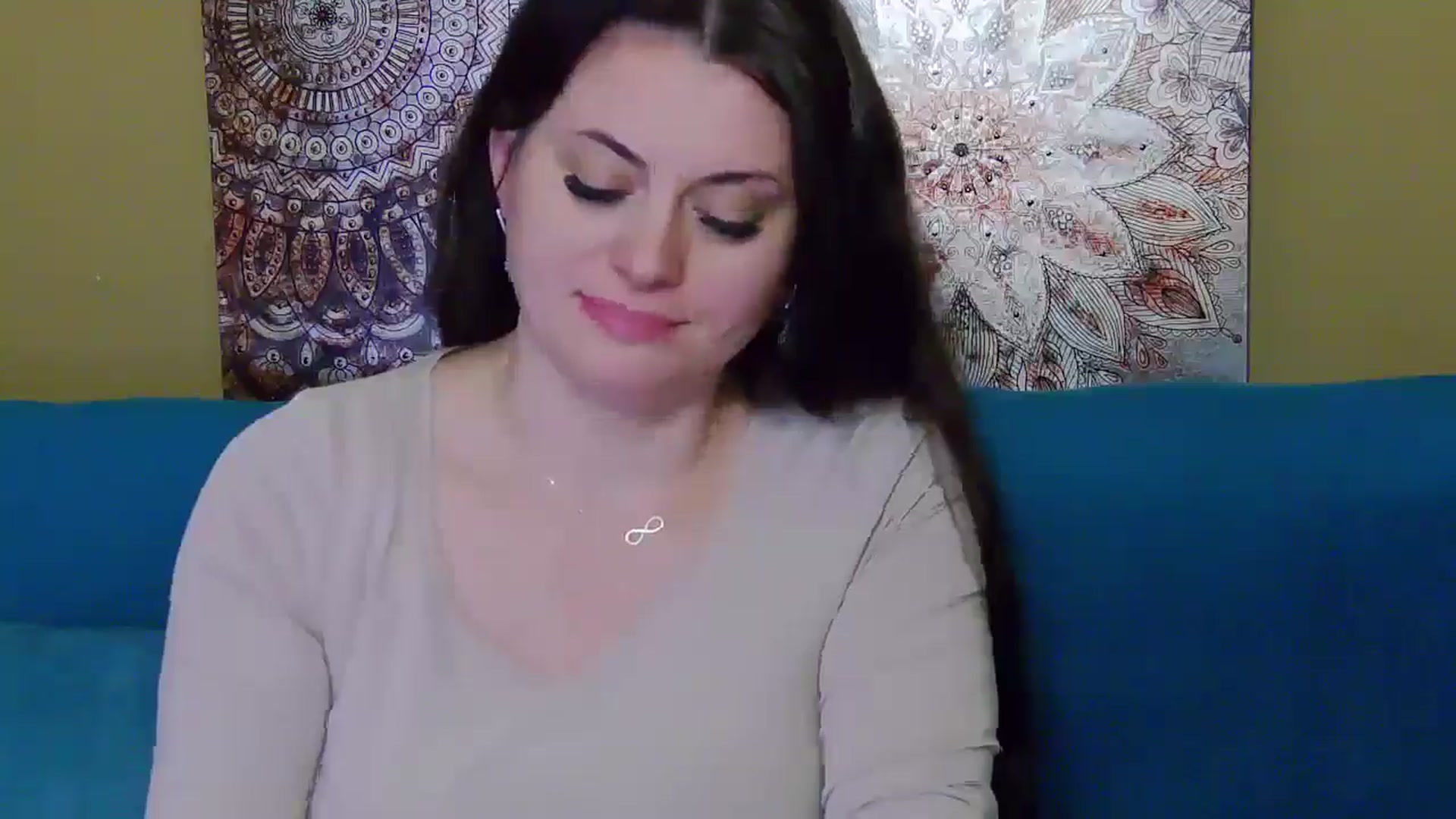 Gallery image thumbnail from ForeverChic's myfreecams stream on, 11/30/2024, 13:27 image 16 of 20