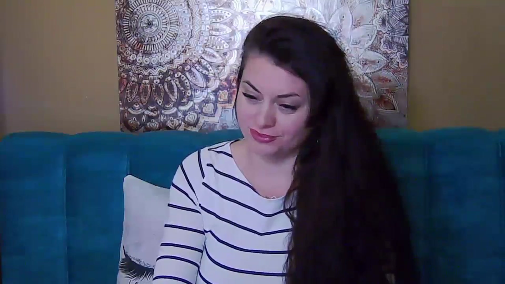 Gallery image thumbnail from ForeverChic's myfreecams stream on, 12/05/2024, 12:03 image 7 of 20