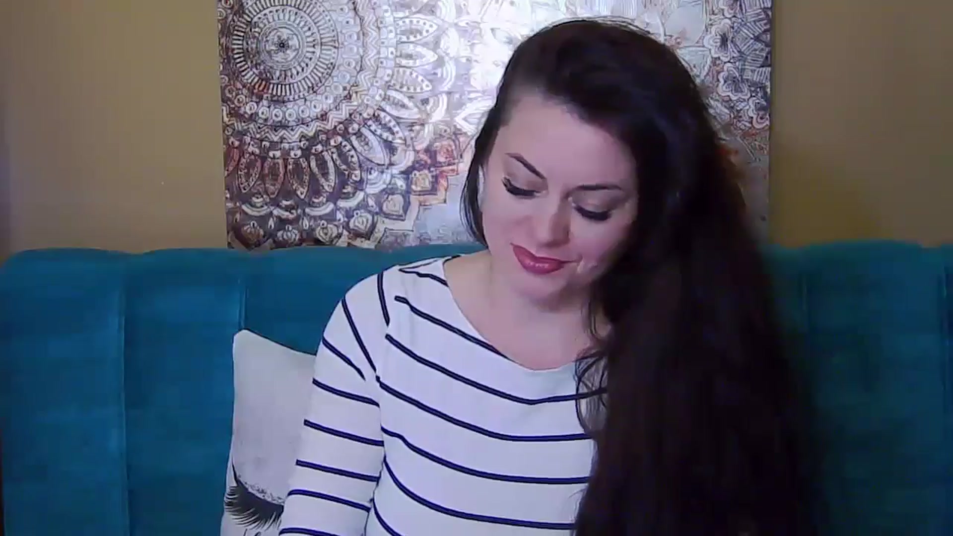 Gallery image thumbnail from ForeverChic's myfreecams stream on, 12/05/2024, 12:03 image 4 of 20