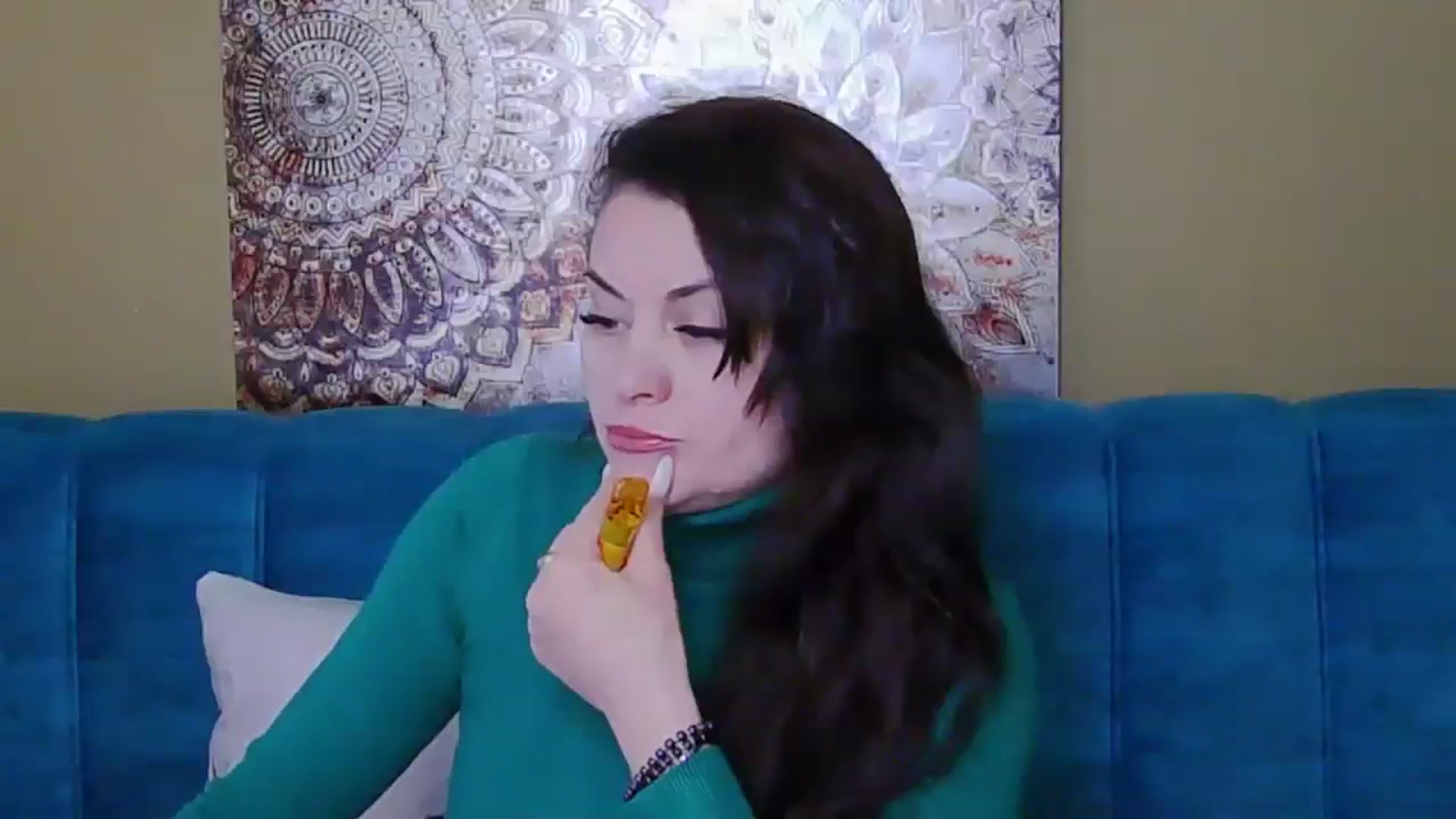 Gallery image thumbnail from ForeverChic's myfreecams stream on, 12/06/2024, 11:21 image 4 of 20