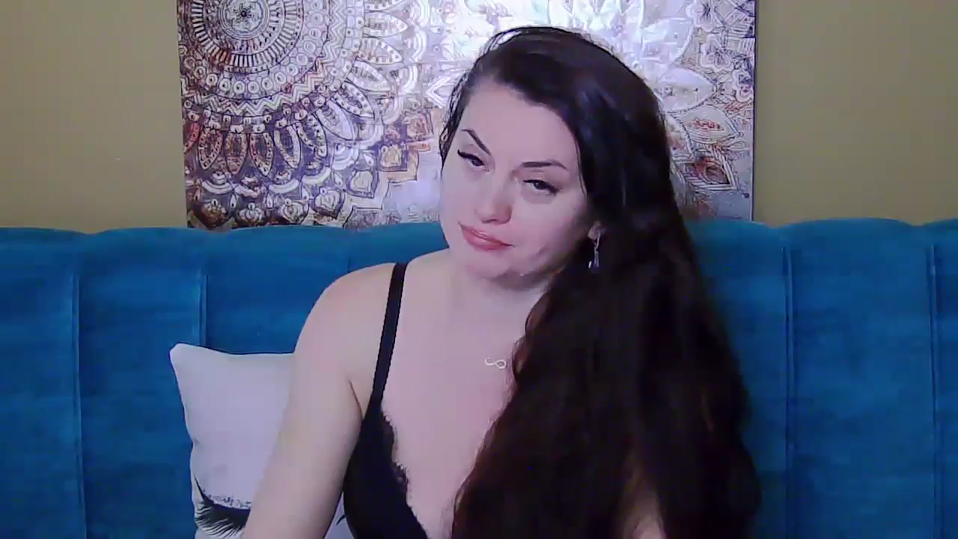 Gallery image thumbnail from ForeverChic's myfreecams stream on, 12/06/2024, 16:06 image 11 of 20