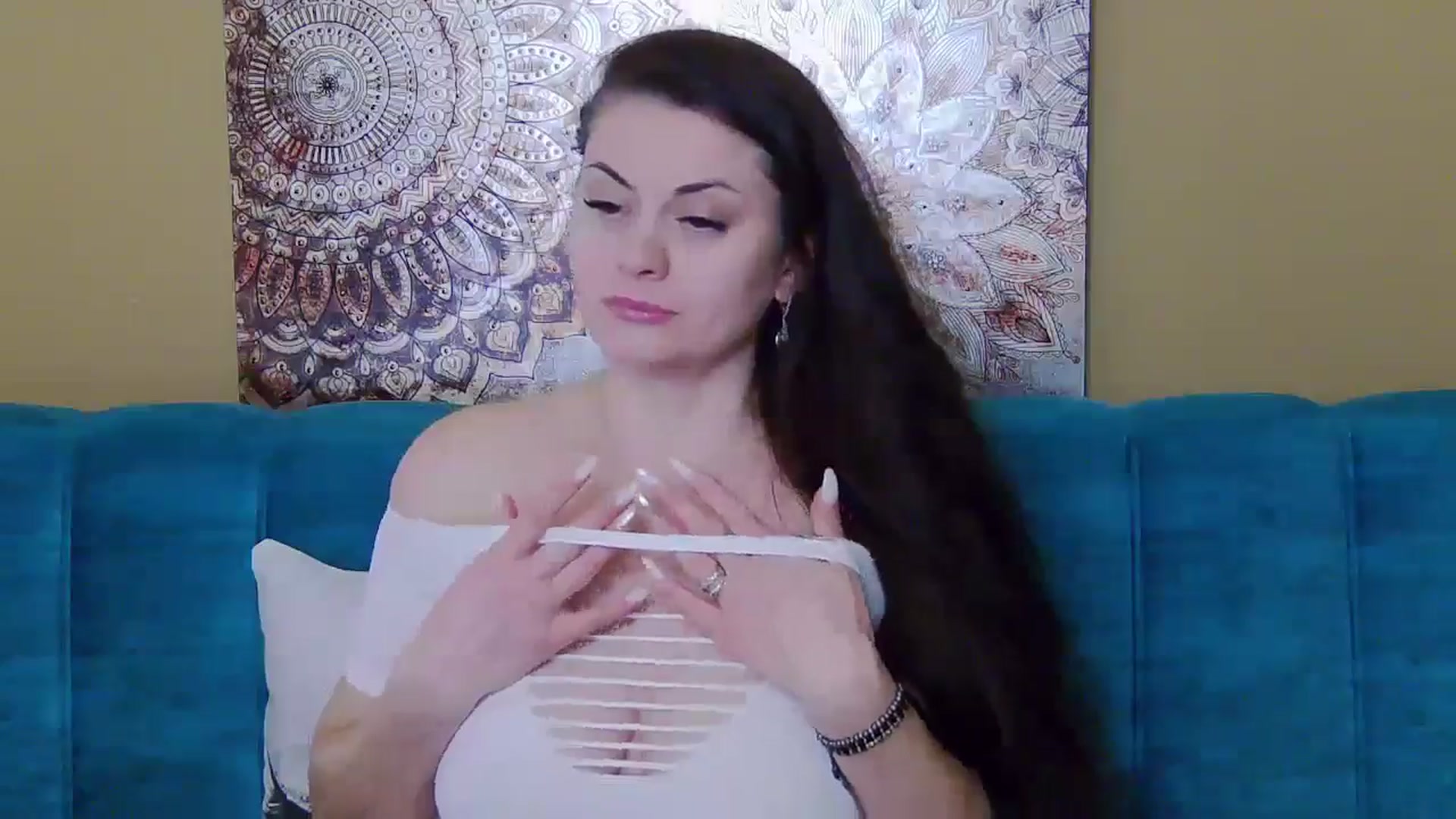 Gallery image thumbnail from ForeverChic's myfreecams stream on, 12/07/2024, 12:10 image 11 of 20
