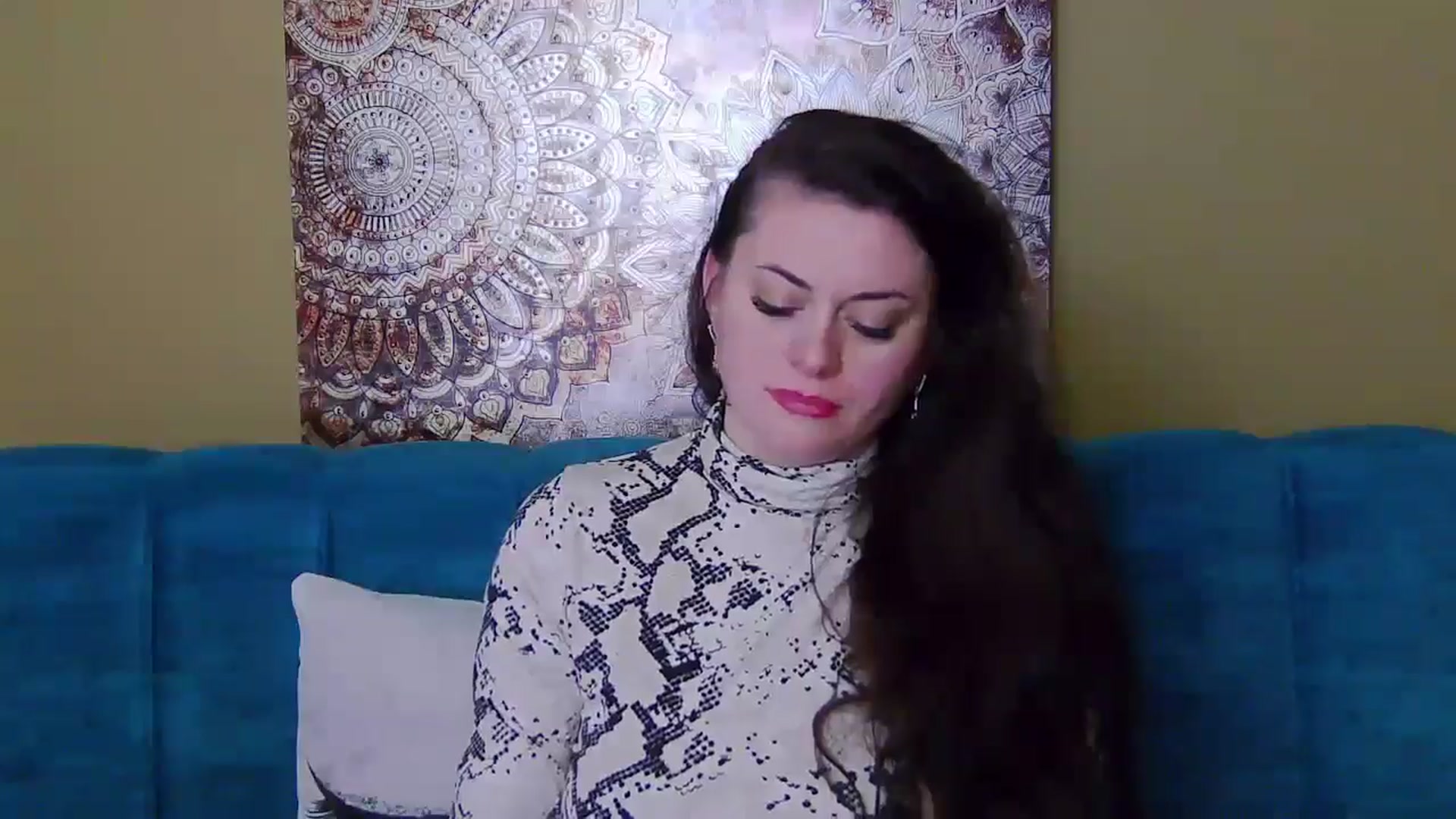 Gallery image thumbnail from ForeverChic's myfreecams stream on, 12/10/2024, 13:26 image 16 of 20