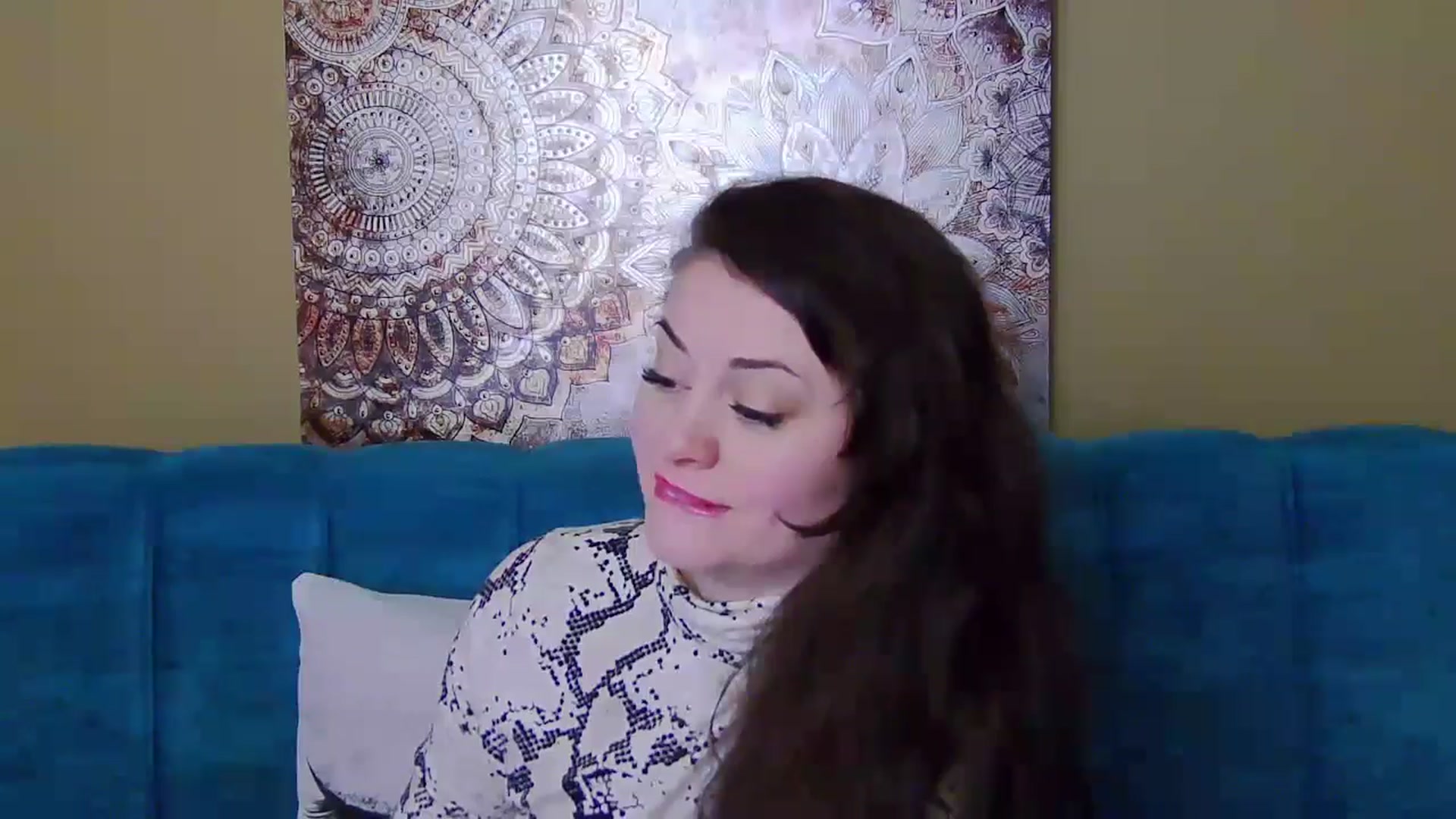 Gallery image thumbnail from ForeverChic's myfreecams stream on, 12/10/2024, 13:26 image 15 of 20