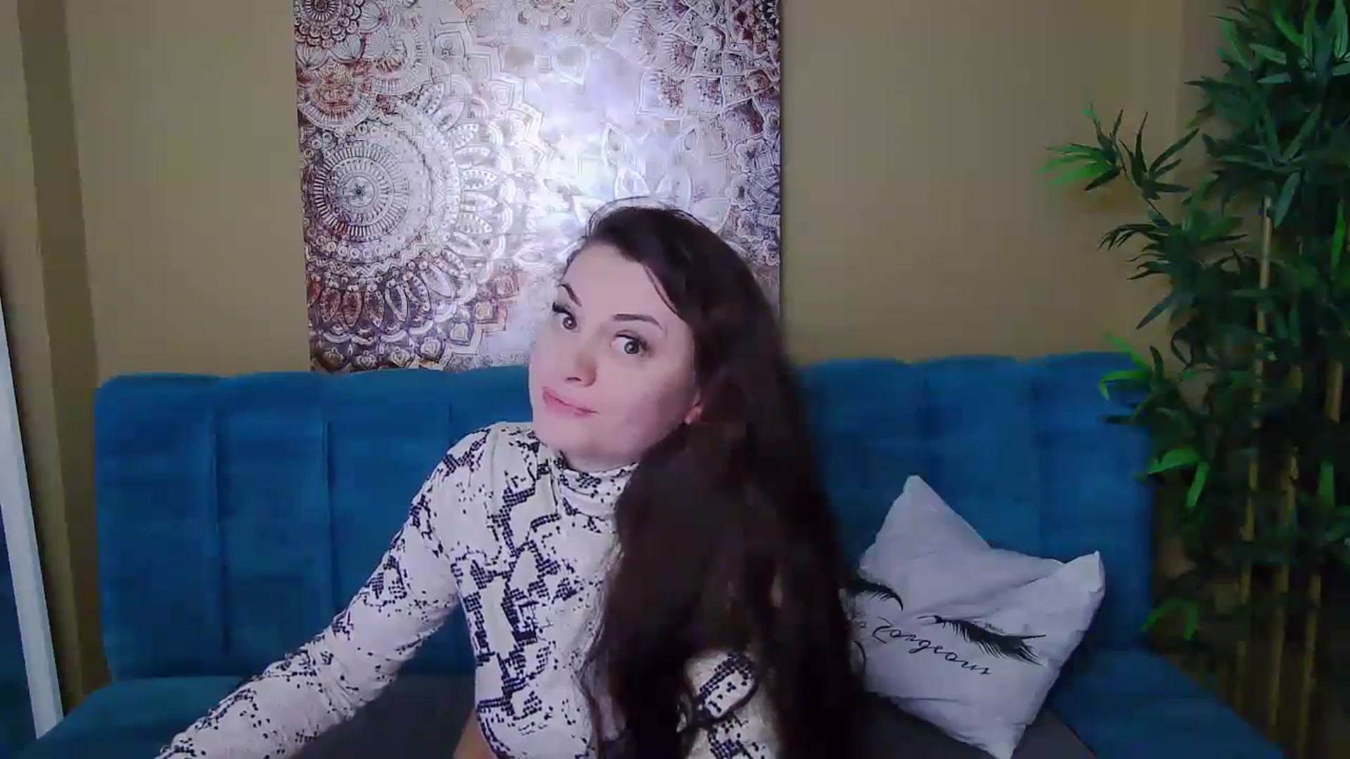 Gallery image thumbnail from ForeverChic's myfreecams stream on, 12/10/2024, 16:15 image 13 of 20