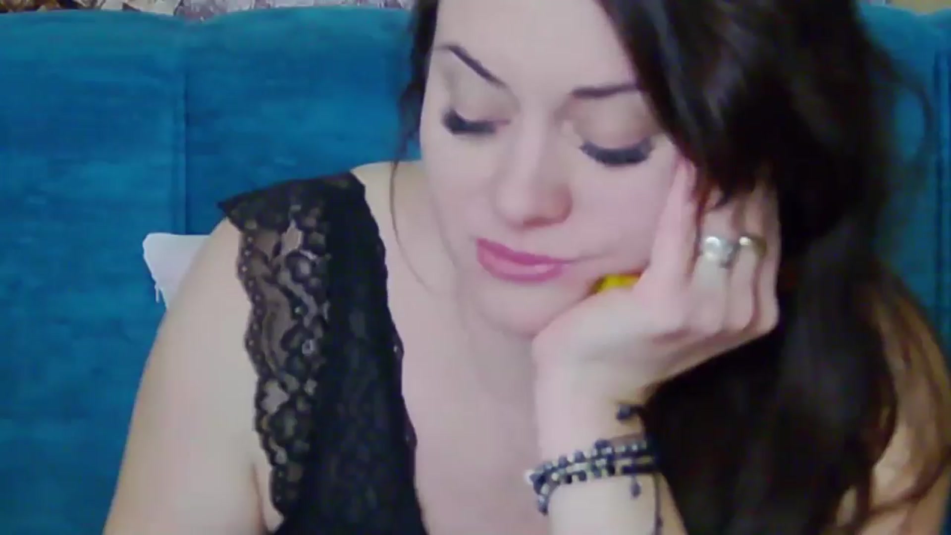 Gallery image thumbnail from ForeverChic's myfreecams stream on, 12/14/2024, 10:48 image 10 of 20