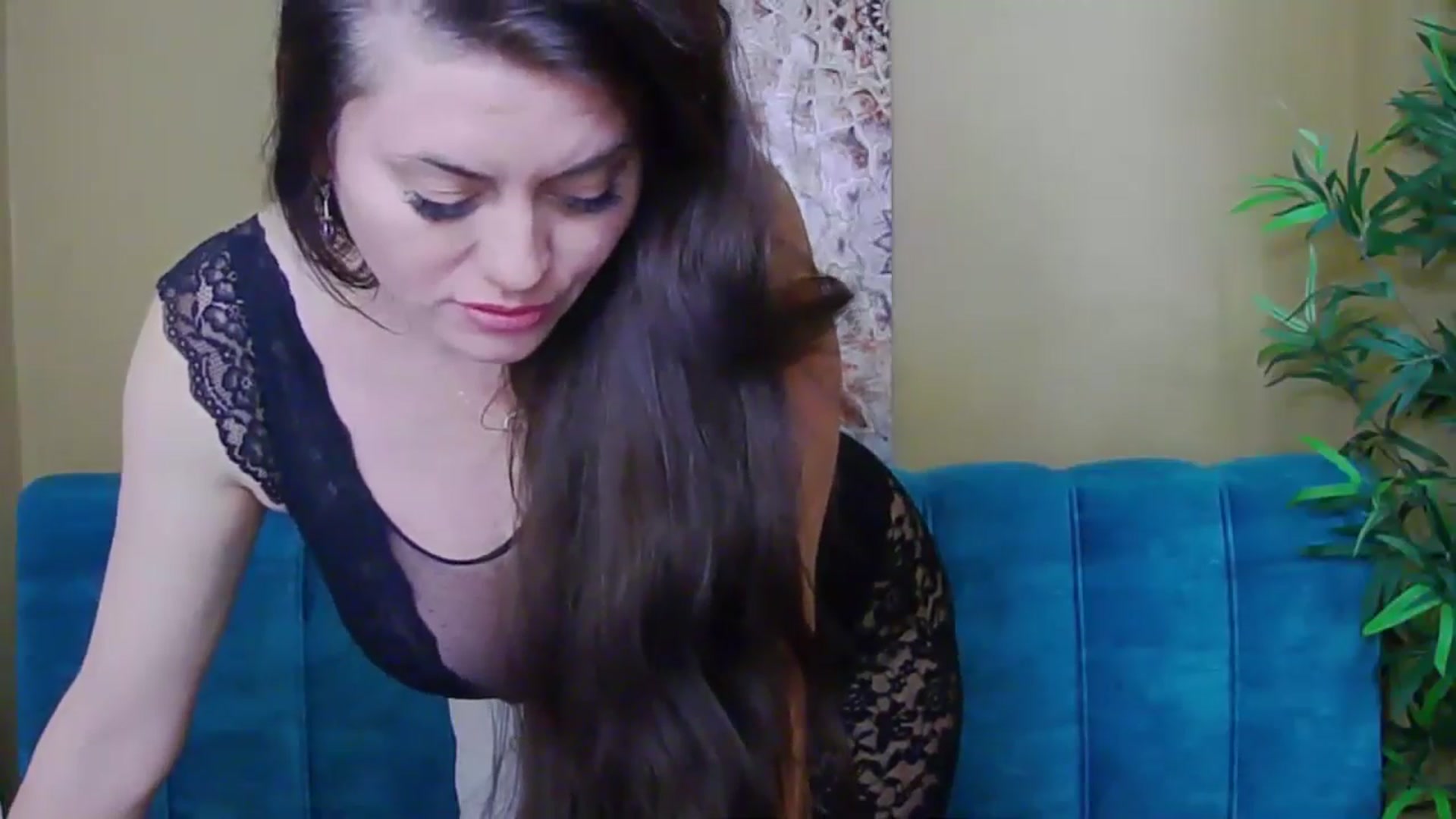 Gallery image thumbnail from ForeverChic's myfreecams stream on, 12/14/2024, 10:48 image 15 of 20