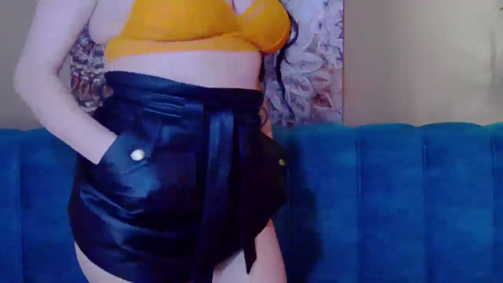 Gallery image thumbnail from ForeverChic's myfreecams stream on, 12/15/2024, 10:40 image 13 of 20