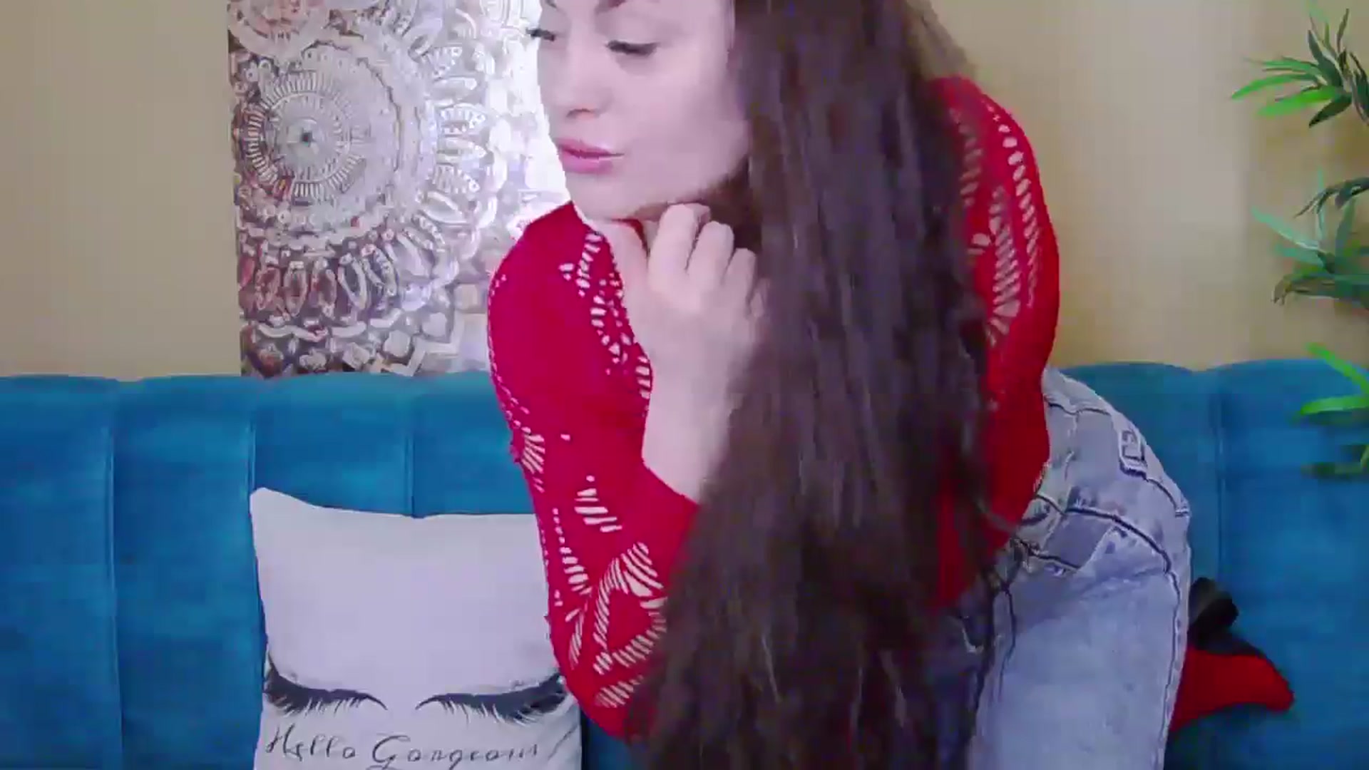 Gallery image thumbnail from ForeverChic's myfreecams stream on, 12/18/2024, 11:37 image 14 of 20