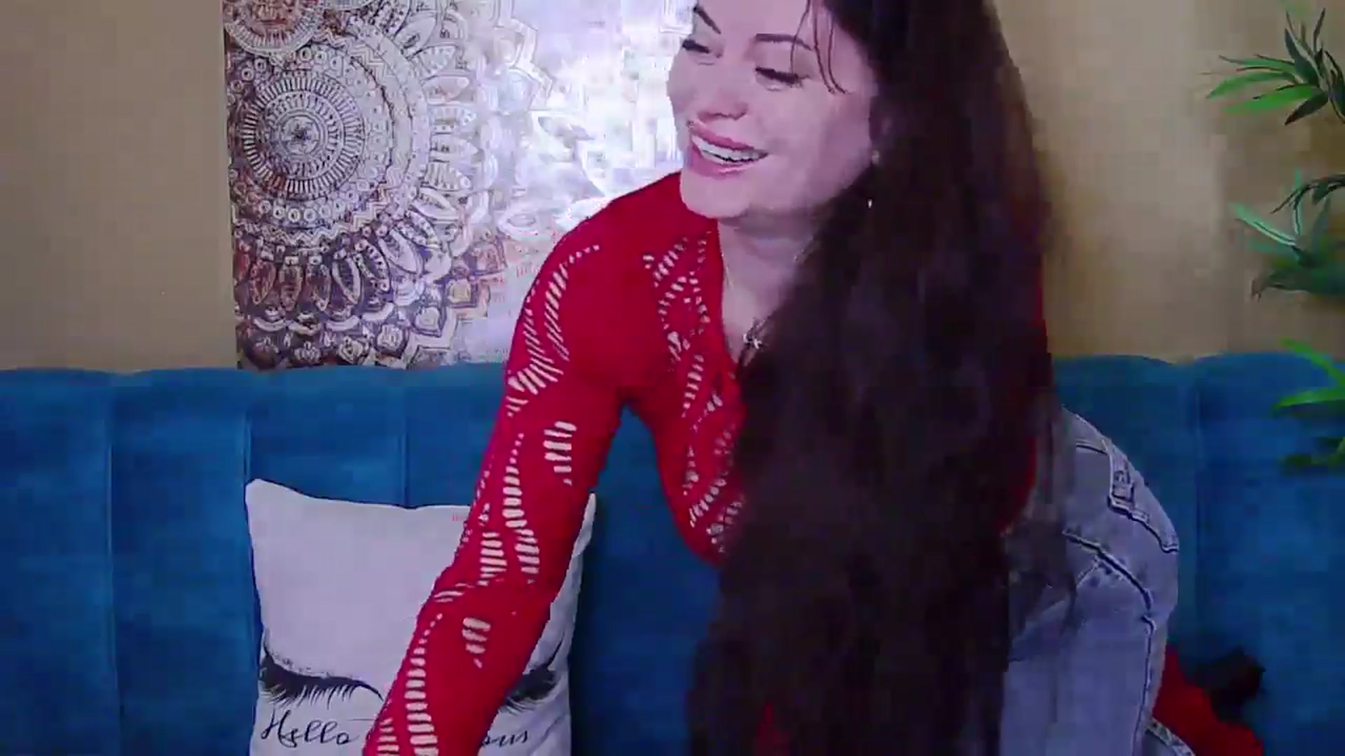 Gallery image thumbnail from ForeverChic's myfreecams stream on, 12/18/2024, 11:37 image 19 of 20