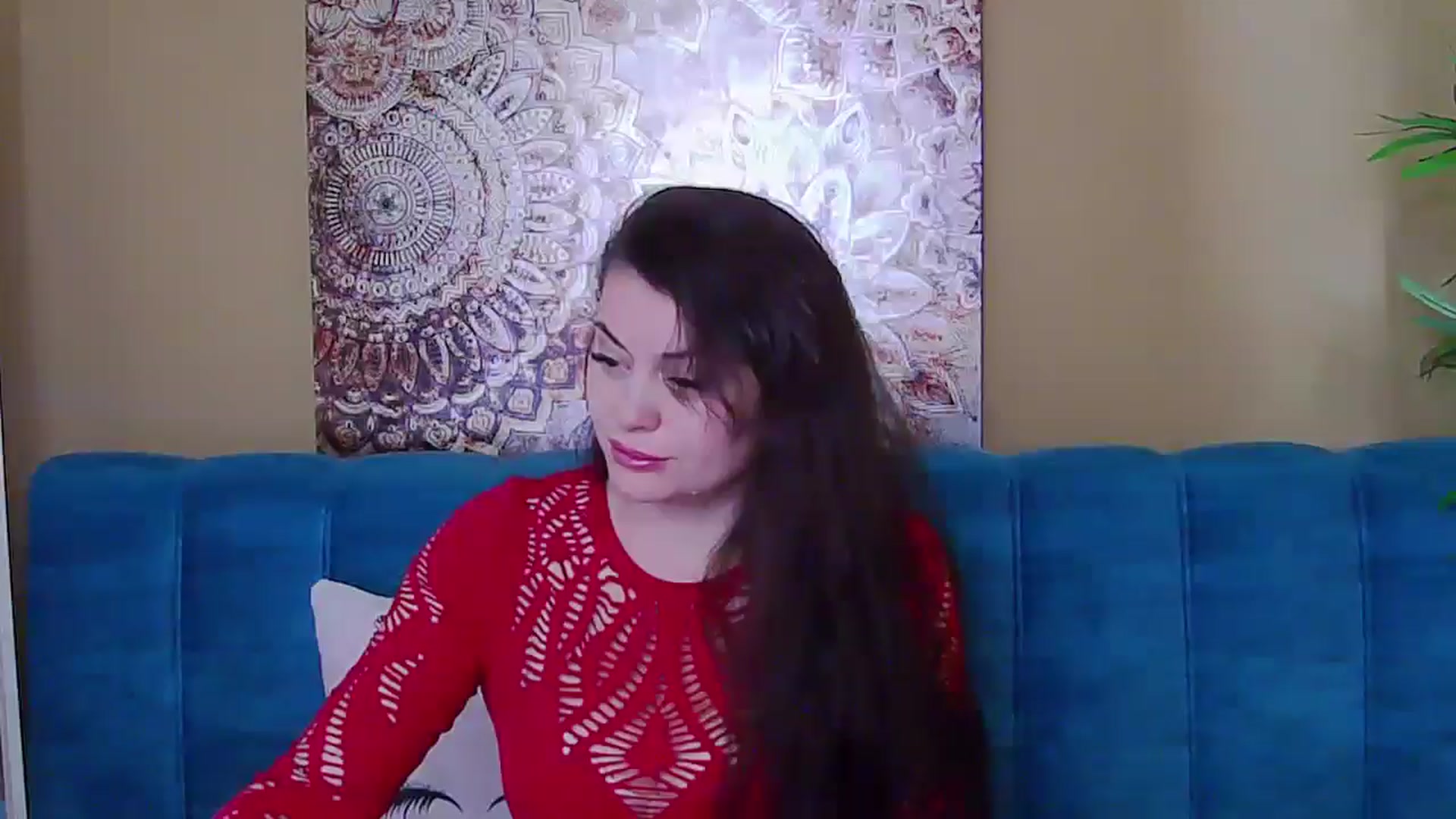 Gallery image thumbnail from ForeverChic's myfreecams stream on, 12/18/2024, 11:37 image 10 of 20