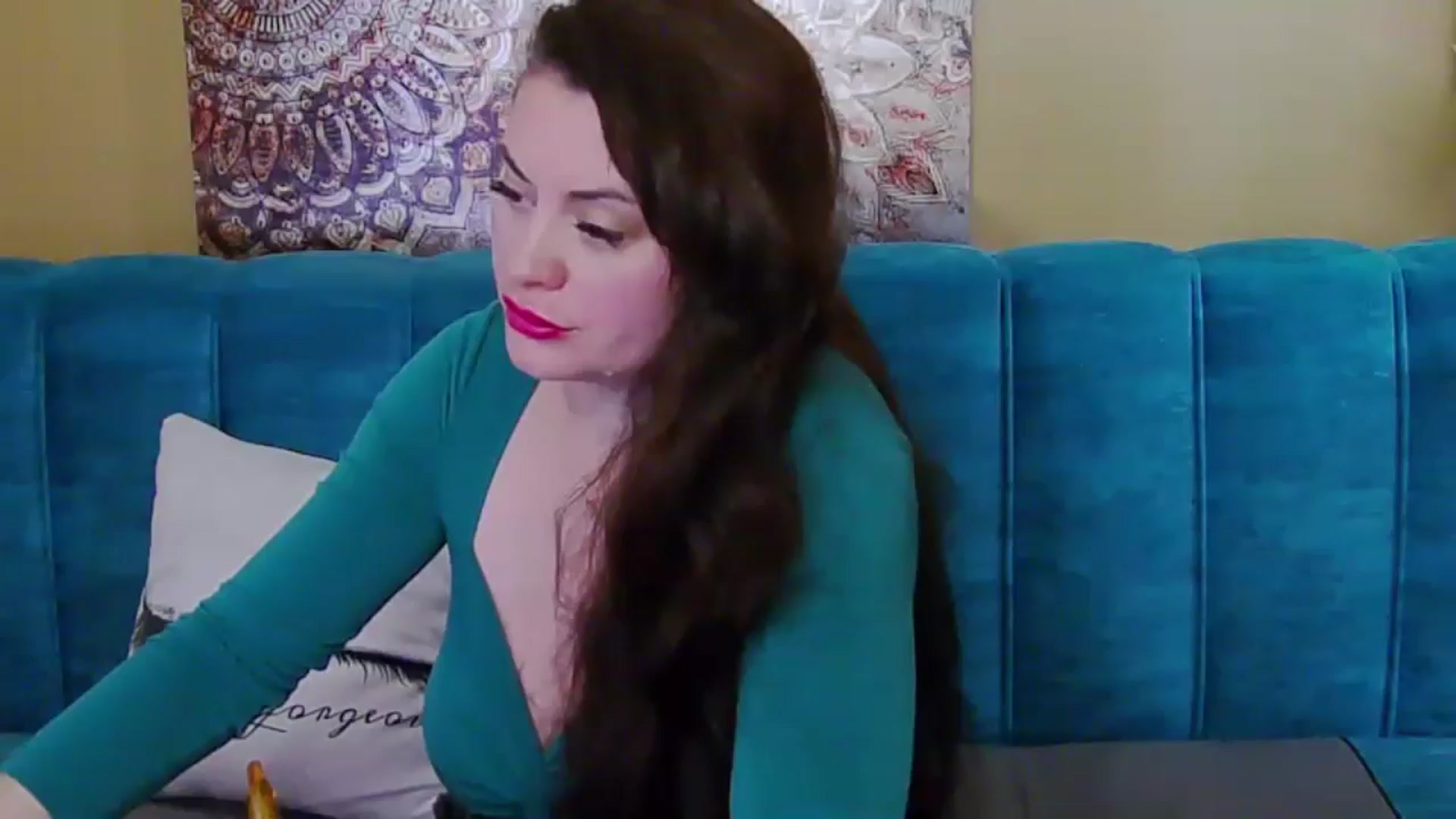 Gallery image thumbnail from ForeverChic's myfreecams stream on, 12/19/2024, 11:45 image 18 of 20