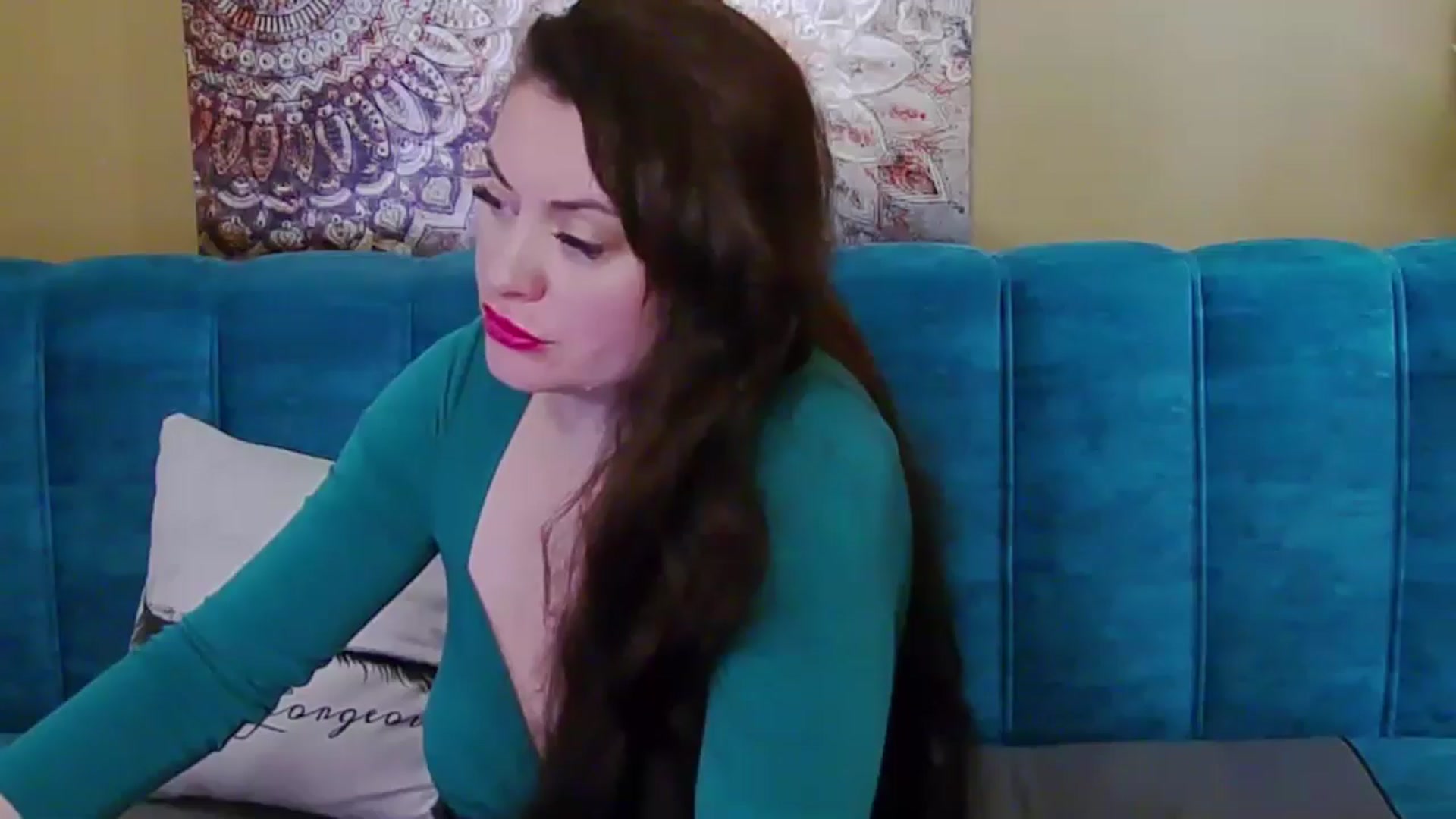 Gallery image thumbnail from ForeverChic's myfreecams stream on, 12/19/2024, 11:45 image 20 of 20