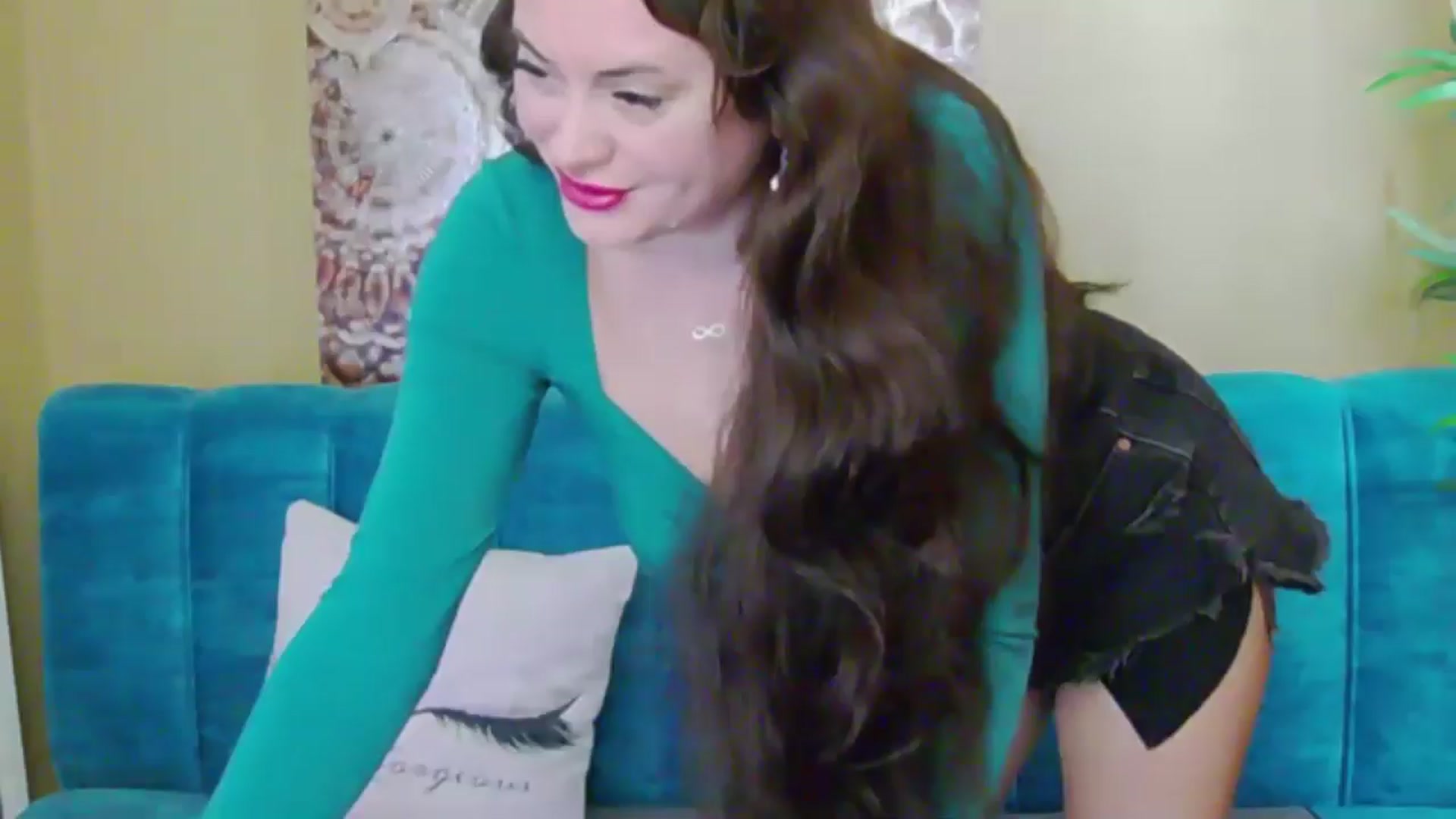Gallery image thumbnail from ForeverChic's myfreecams stream on, 12/19/2024, 11:45 image 9 of 20