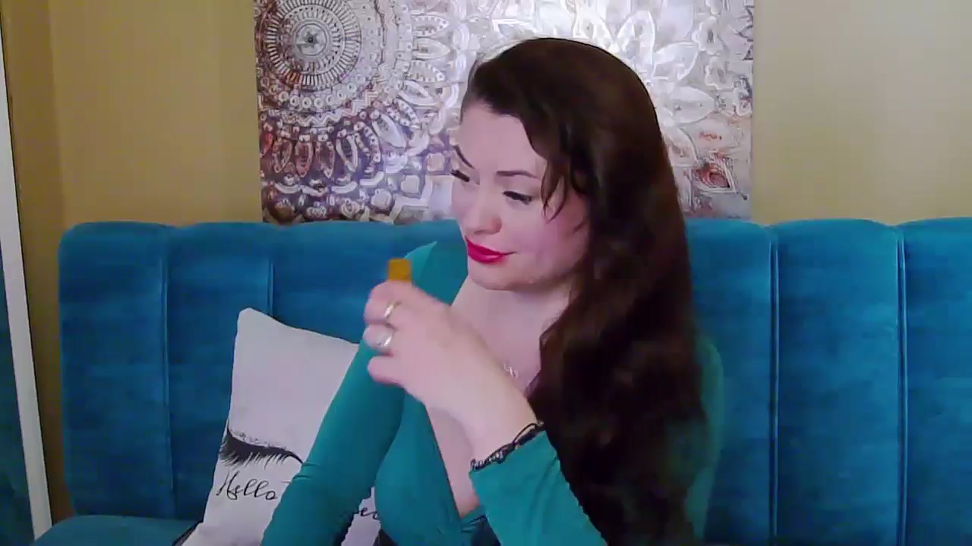 Gallery image thumbnail from ForeverChic's myfreecams stream on, 12/19/2024, 11:45 image 3 of 20