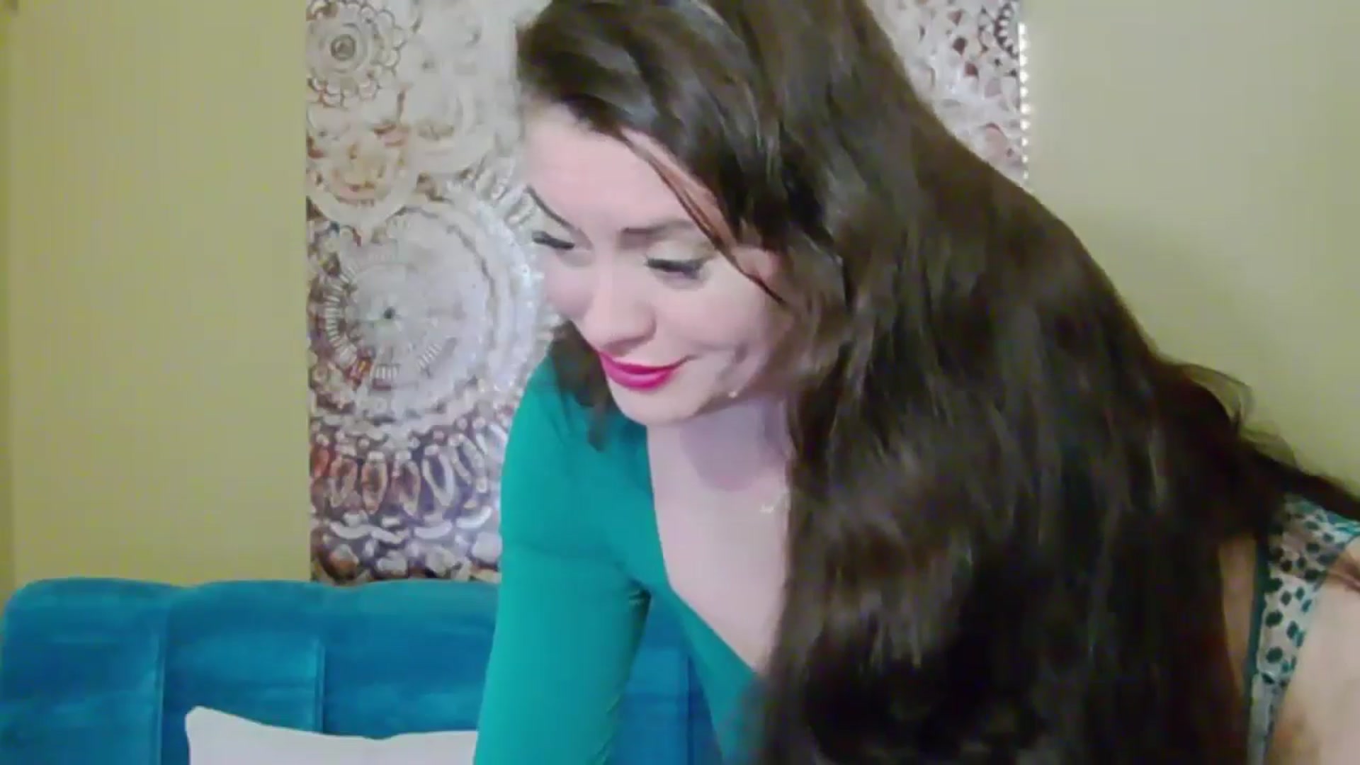 Gallery image thumbnail from ForeverChic's myfreecams stream on, 12/19/2024, 13:16 image 11 of 20