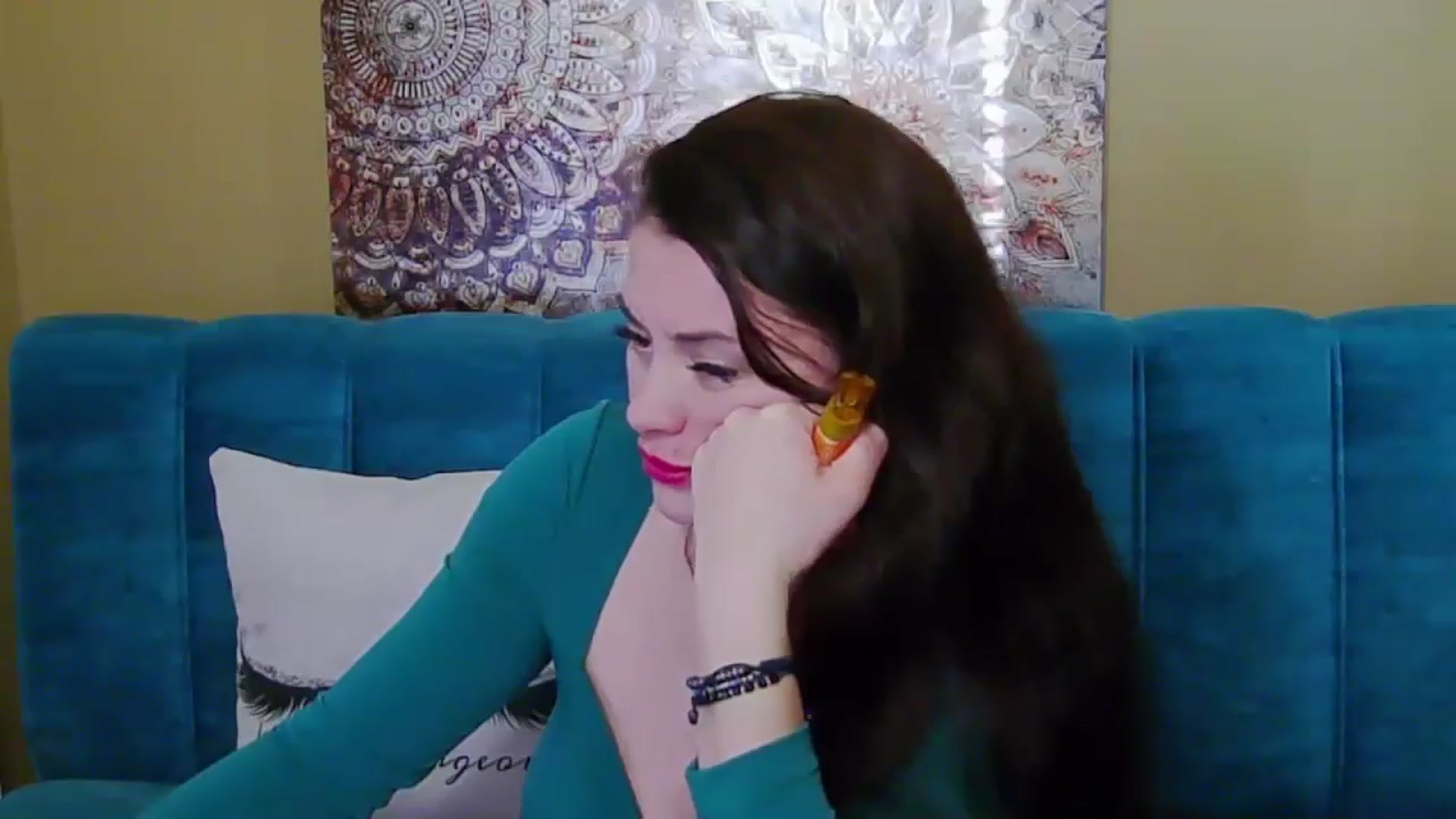 Gallery image thumbnail from ForeverChic's myfreecams stream on, 12/19/2024, 13:16 image 5 of 20