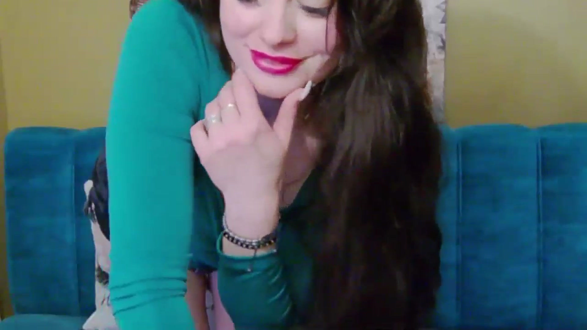 Gallery image thumbnail from ForeverChic's myfreecams stream on, 12/19/2024, 13:16 image 10 of 20
