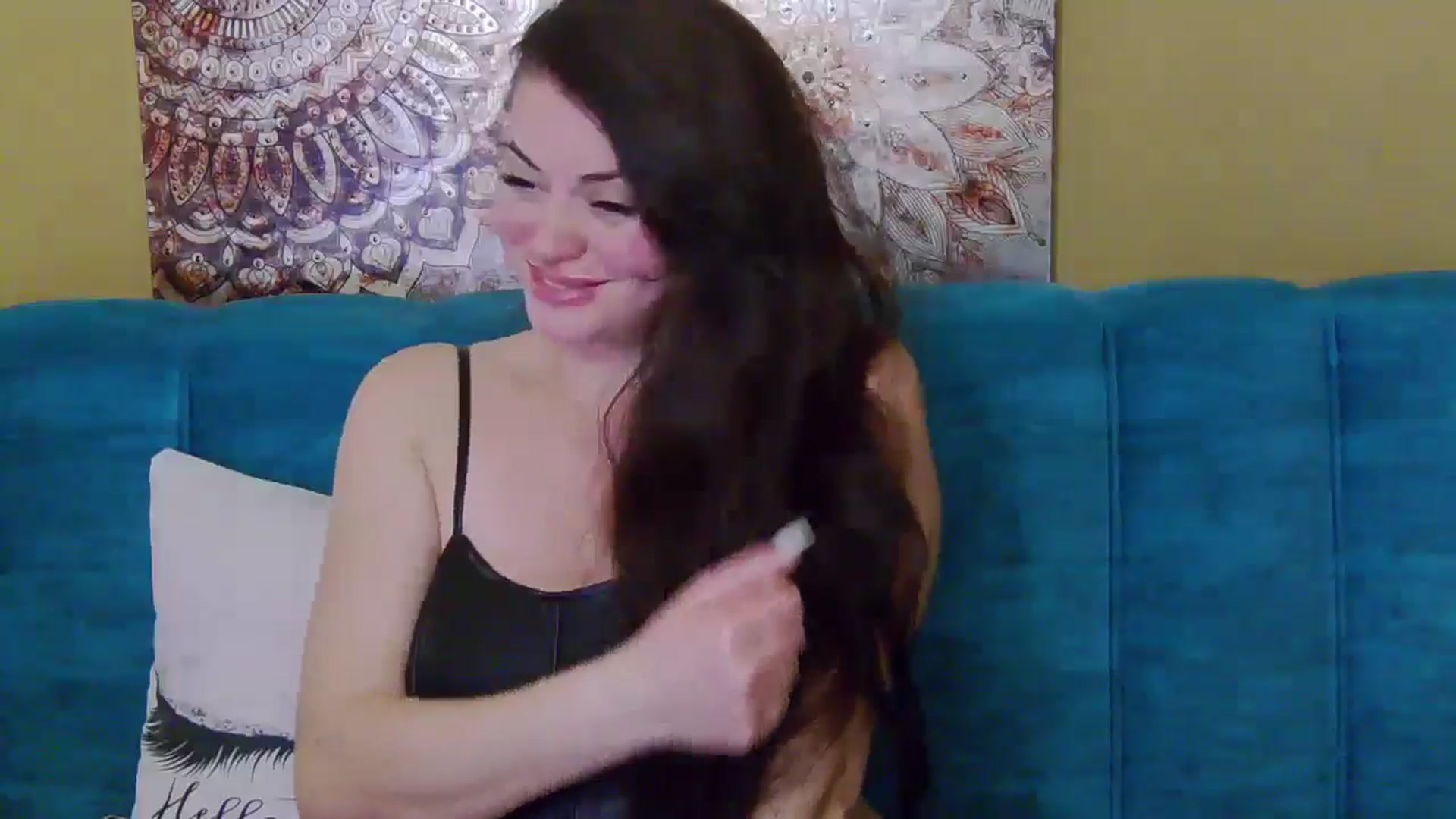 Gallery image thumbnail from ForeverChic's myfreecams stream on, 12/20/2024, 12:01 image 11 of 20