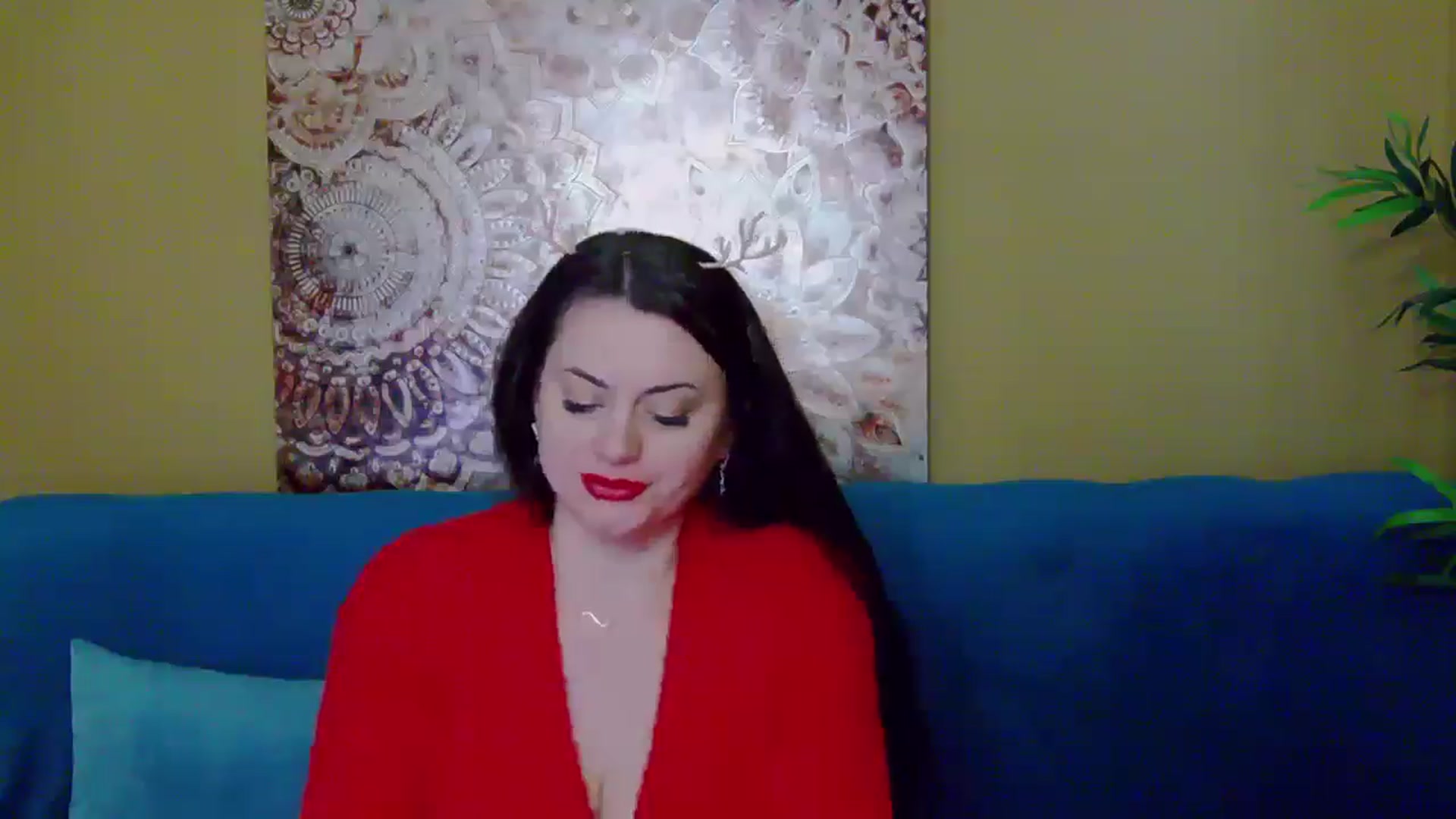Gallery image thumbnail from ForeverChic's myfreecams stream on, 12/23/2024, 11:38 image 10 of 20
