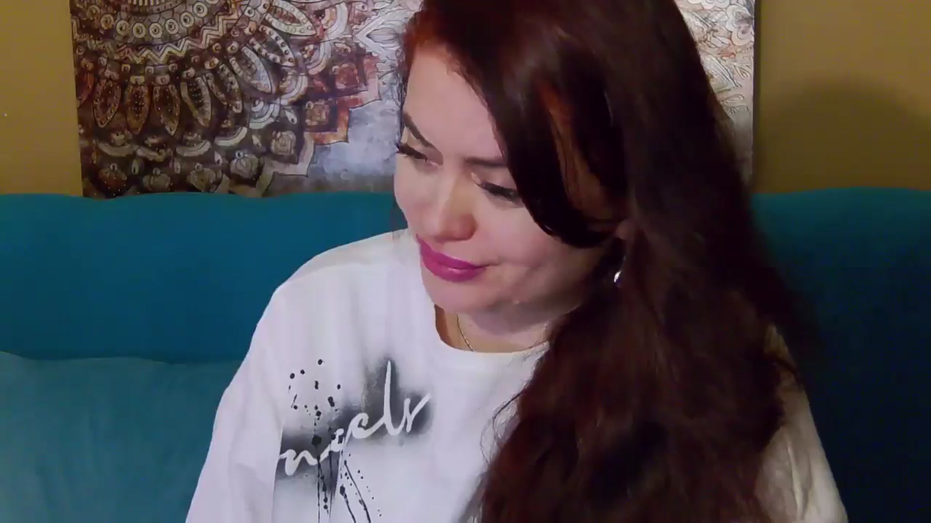 Gallery image thumbnail from ForeverChic's myfreecams stream on, 01/02/2025, 08:29 image 13 of 20
