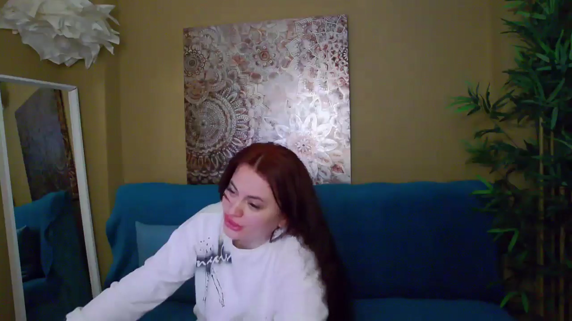 Gallery image thumbnail from ForeverChic's myfreecams stream on, 01/02/2025, 14:00 image 5 of 20