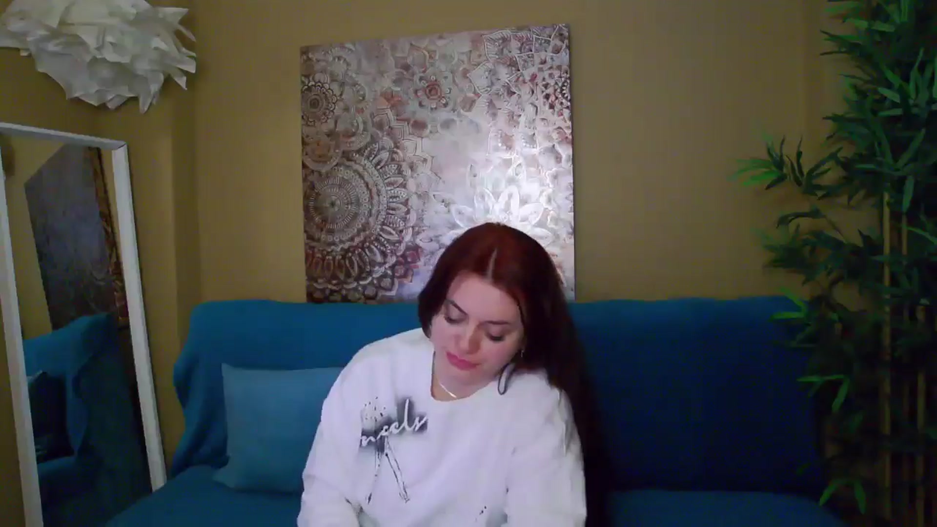Gallery image thumbnail from ForeverChic's myfreecams stream on, 01/02/2025, 14:00 image 6 of 20