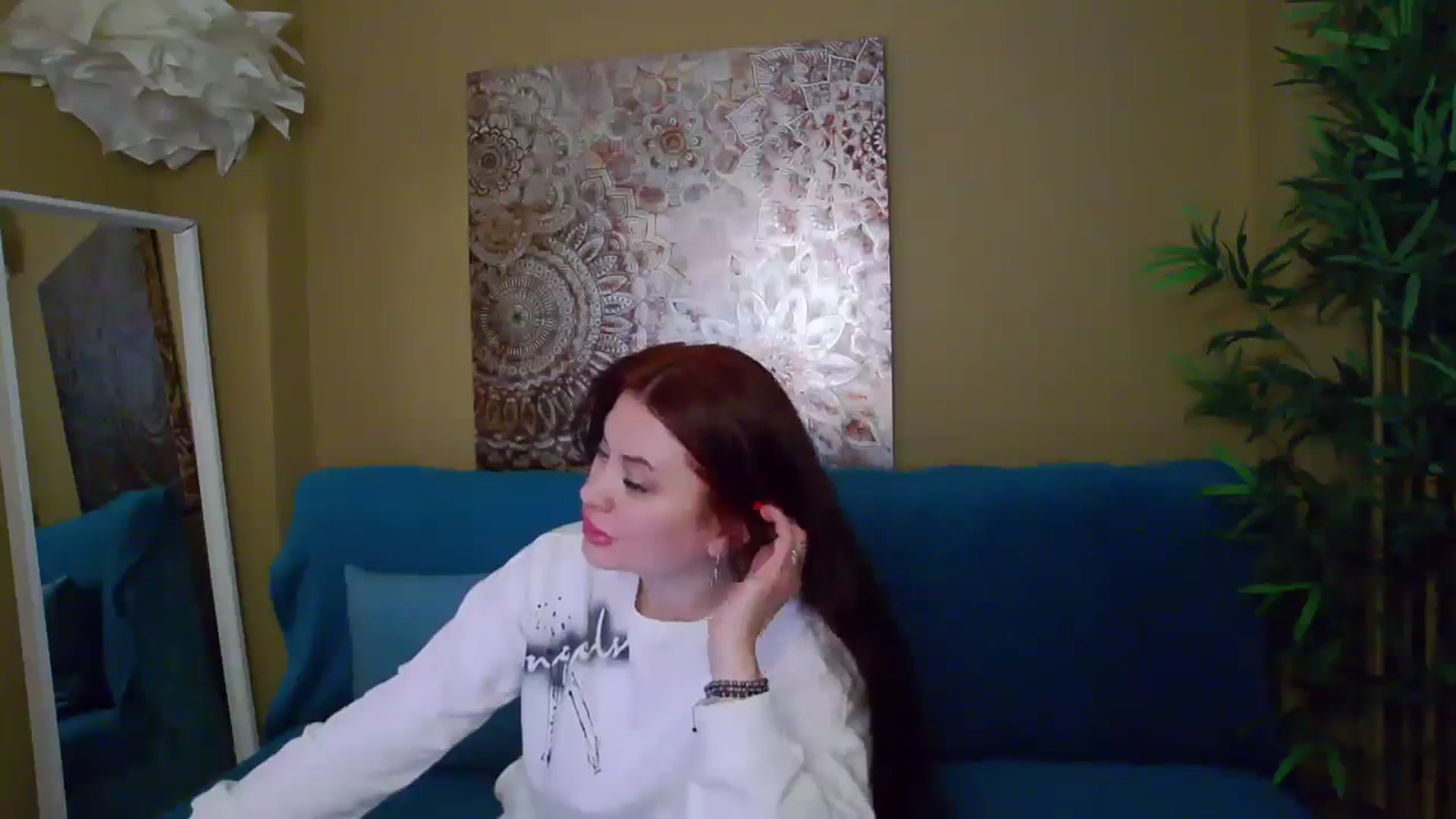 Gallery image thumbnail from ForeverChic's myfreecams stream on, 01/02/2025, 14:00 image 4 of 20