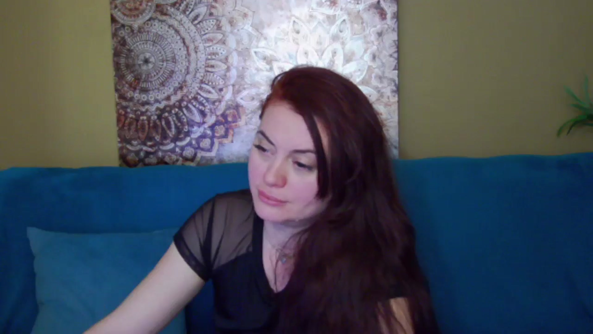 Gallery image thumbnail from ForeverChic's myfreecams stream on, 01/03/2025, 08:25 image 15 of 20