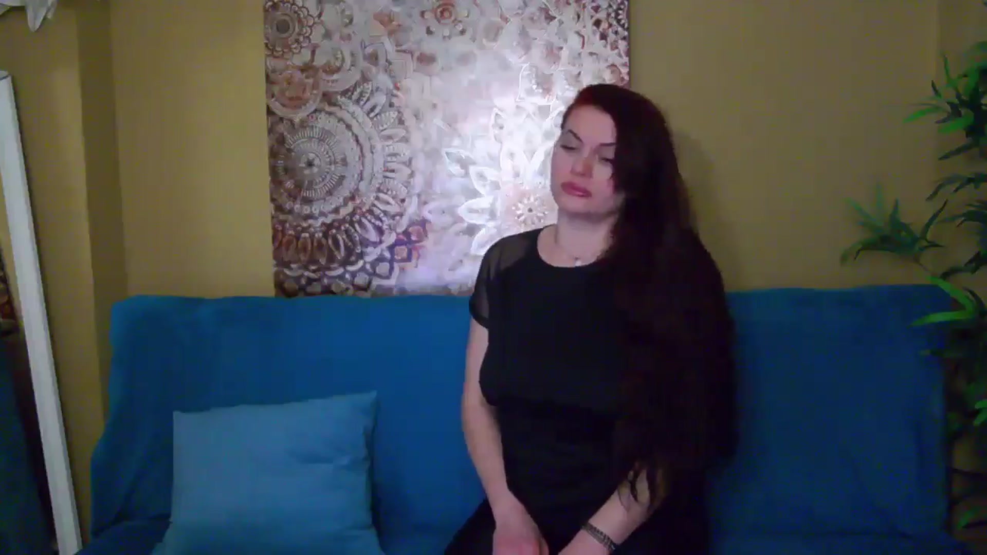 Gallery image thumbnail from ForeverChic's myfreecams stream on, 01/03/2025, 11:59 image 9 of 20