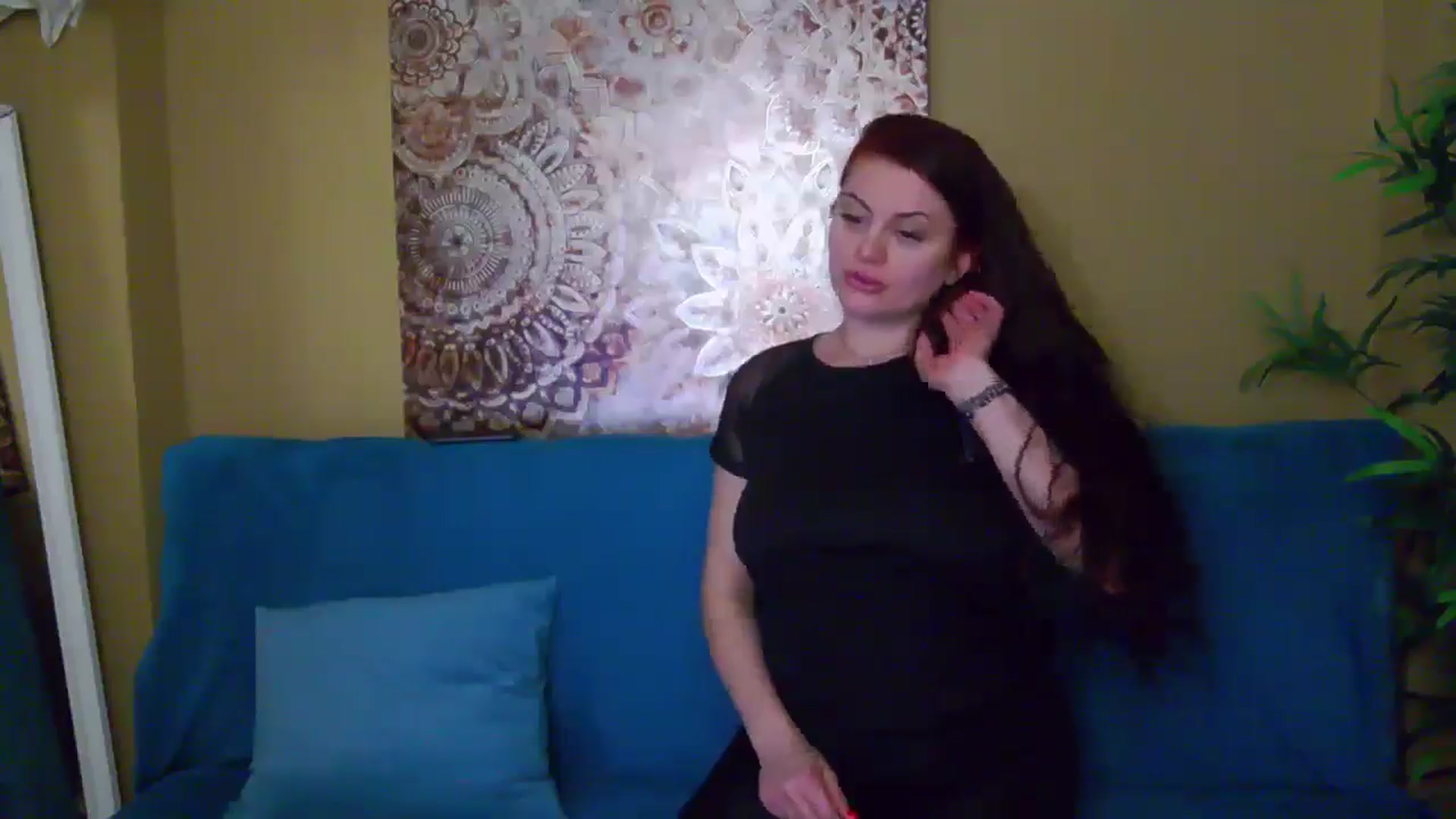 Gallery image thumbnail from ForeverChic's myfreecams stream on, 01/03/2025, 11:59 image 7 of 20