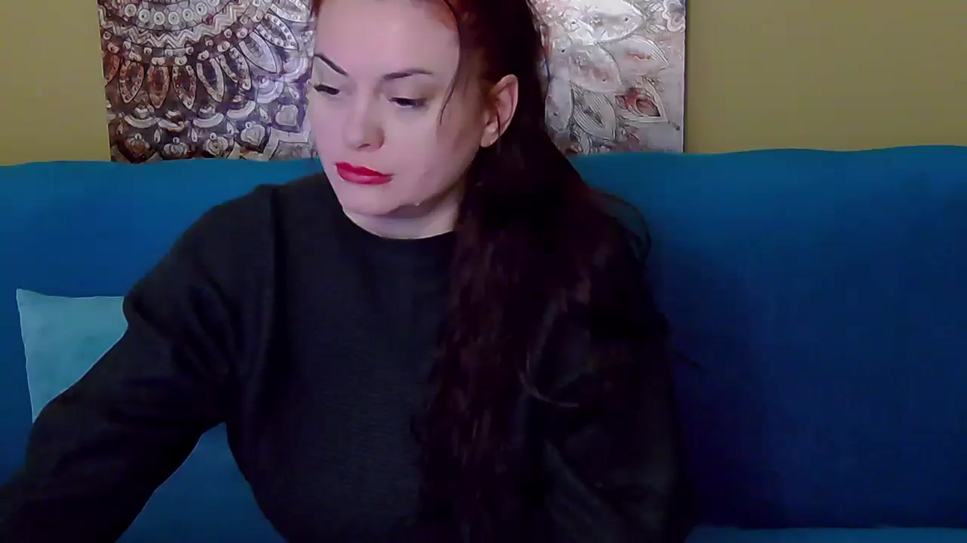 Gallery image thumbnail from ForeverChic's myfreecams stream on, 01/04/2025, 08:21 image 17 of 20